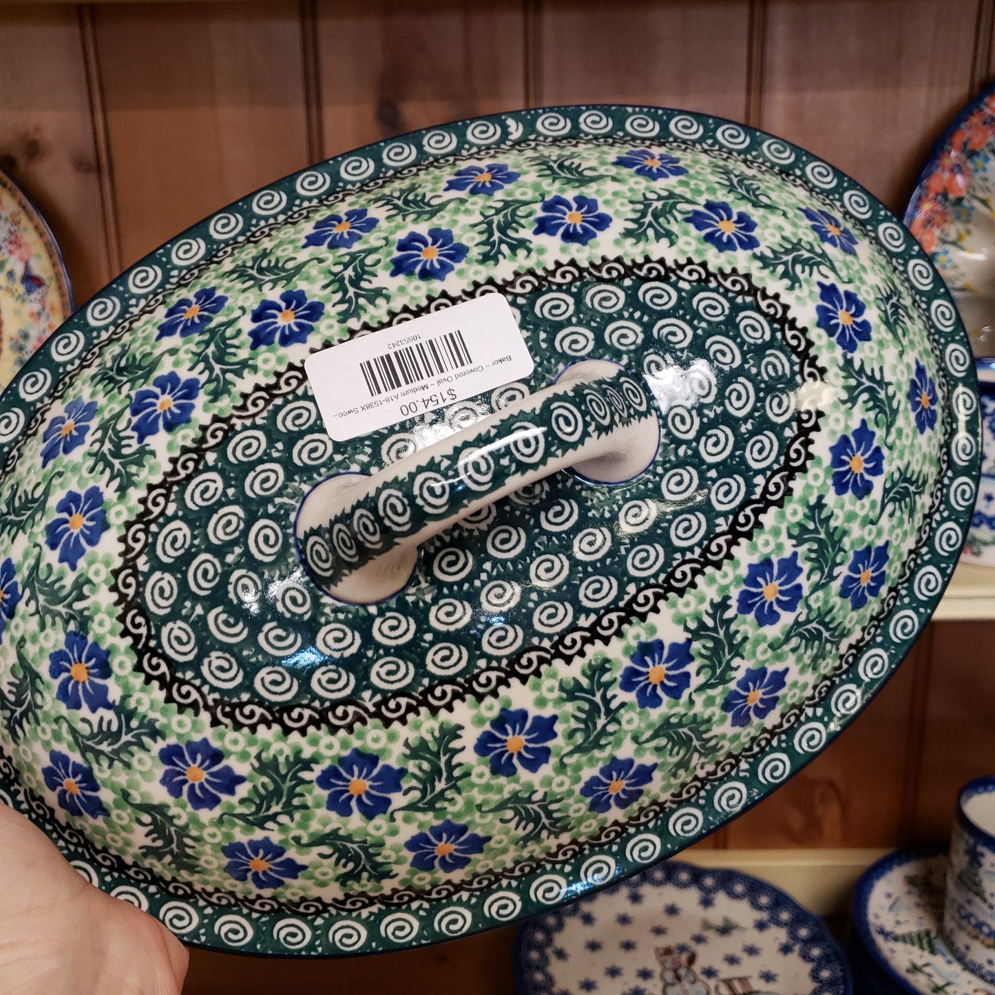 Baker ~ Covered Oval ~ Medium A18-1538X Sweet Violets