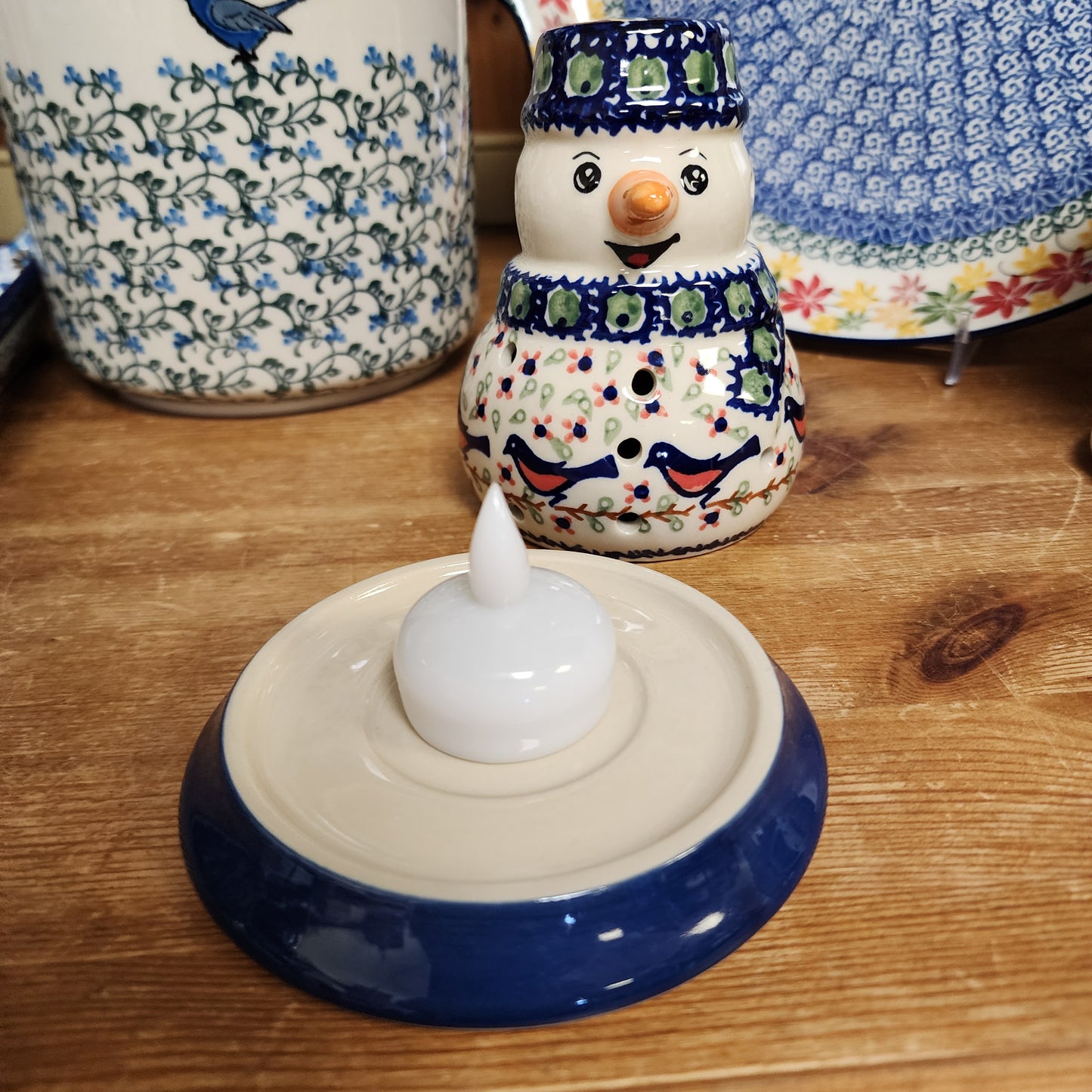 Snowman Luminary Robin