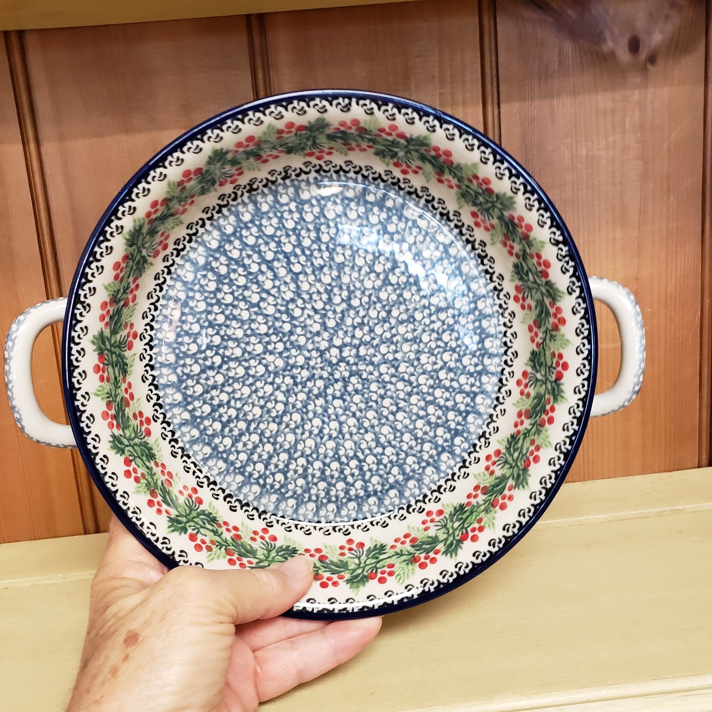 Baker Round w/ Handles 8" 1734X ~ Holly Berry PF1024