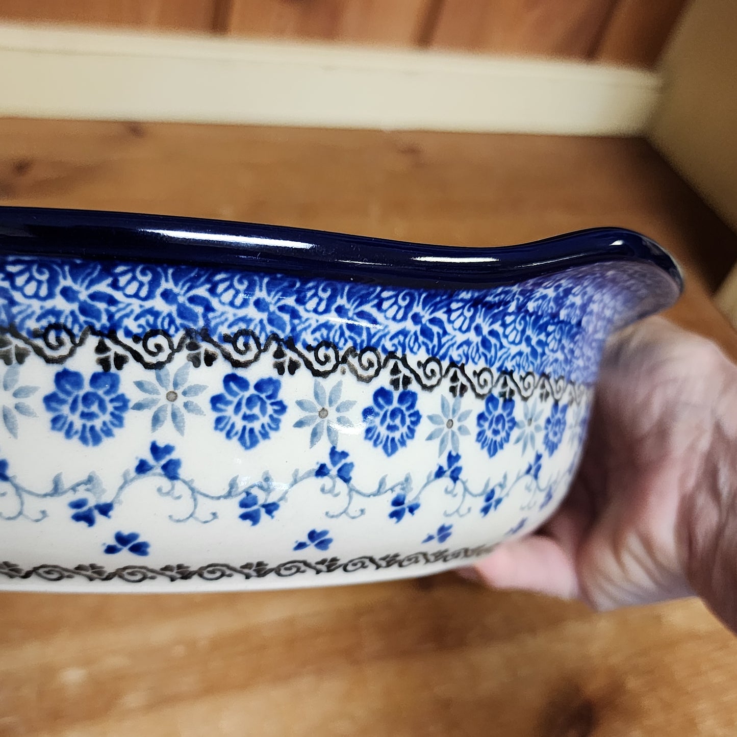 Baker Round w/handles 10.25" 2009X ~ Dragonfly PF1024