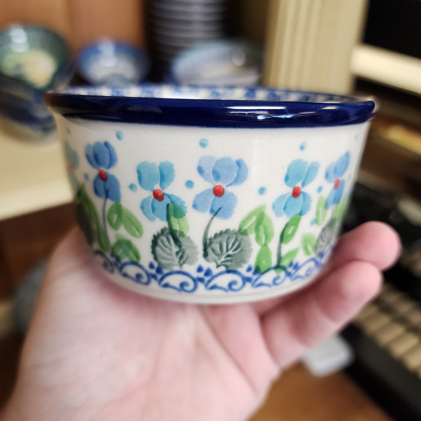 Bowl Ramekin 3.75" 409-2668X Dutch Iris pf0526