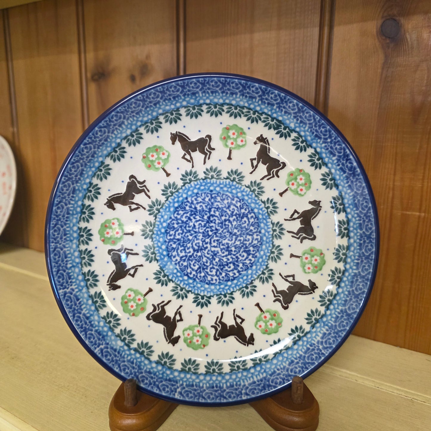 Plate 7.75" Dessert 2256x Mackintosh horse