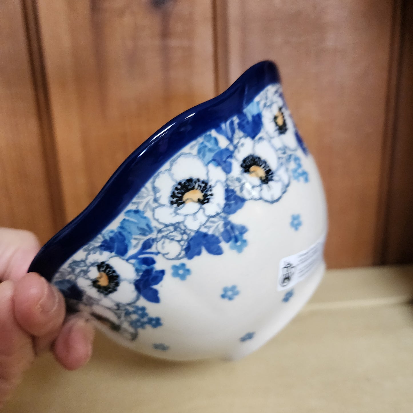Bowl ~ Wavy Edge ~ 5.75" 2222X ~ Snow Poppy