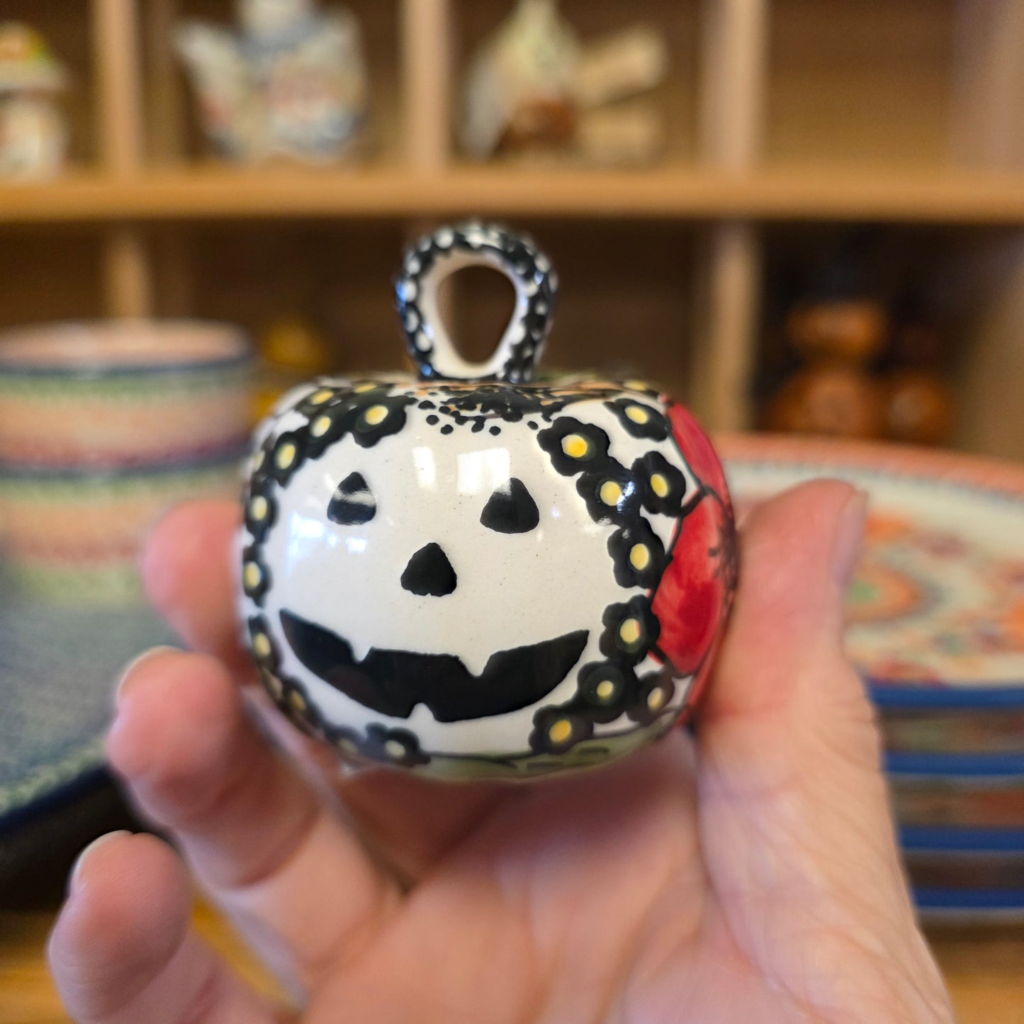 Pumpkin mini IM04 red / Black (2") Ornament