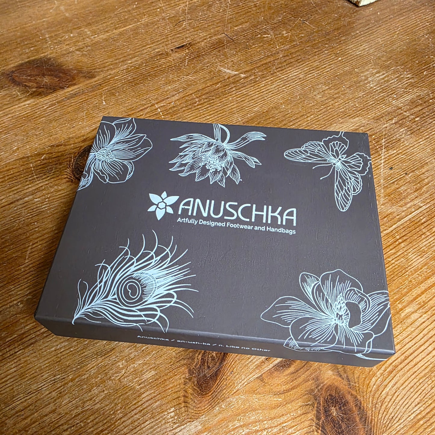 Anuschka ~ Card Case / zip RFID bronze
