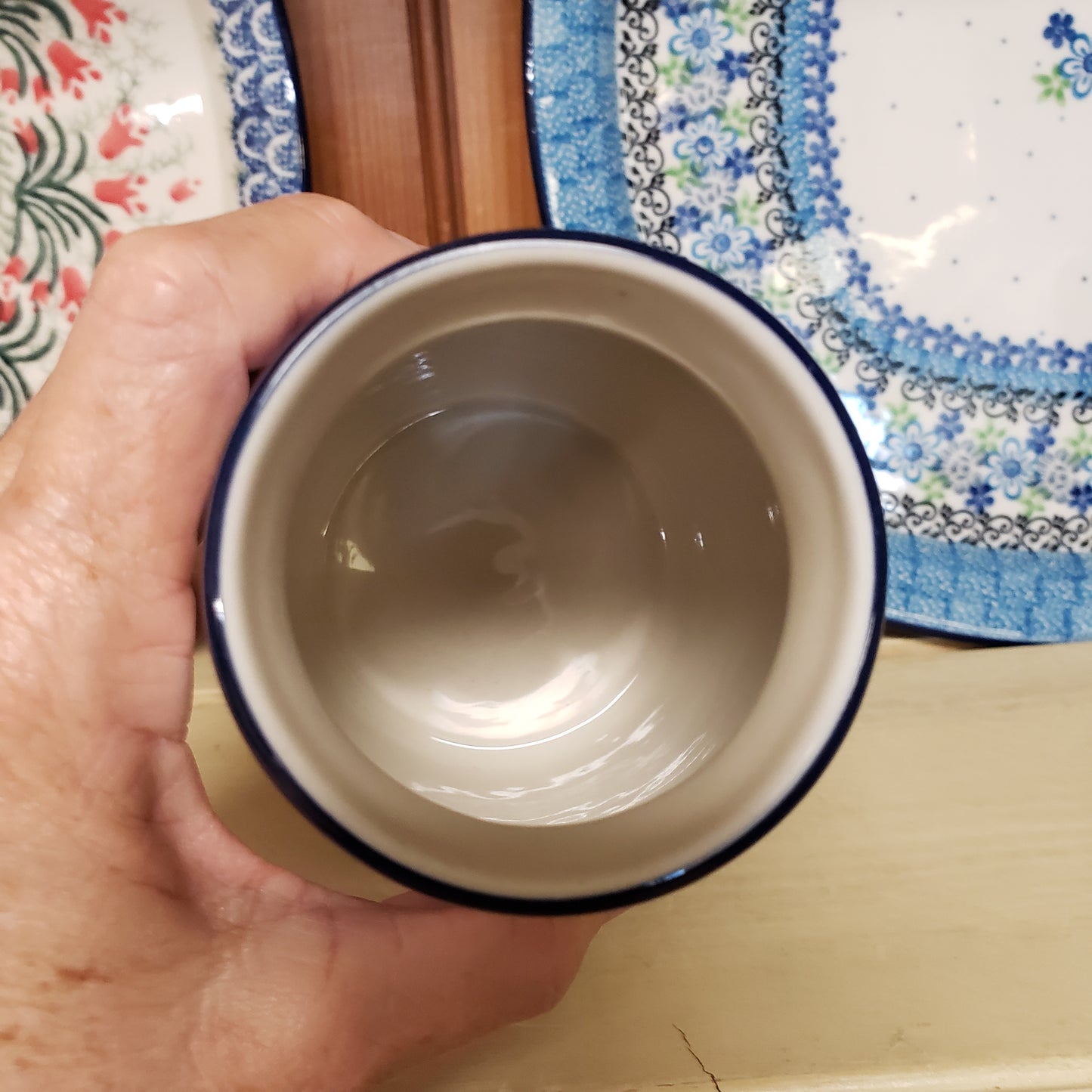 Vase ~ Milk Bottle Shape ~ 5"H 196-2222X Snow Poppy pf0425