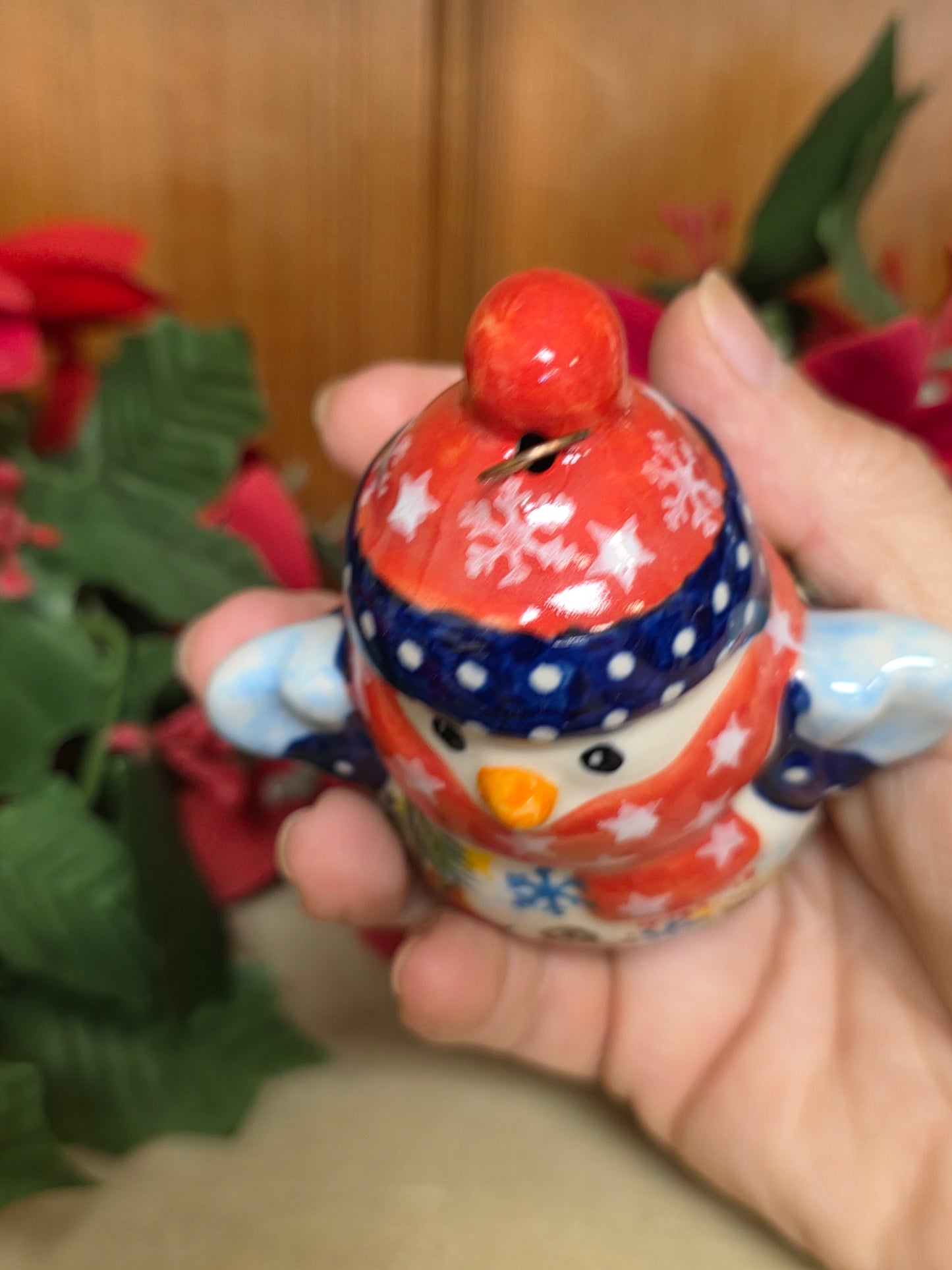 Snowman red scarf / gingerbread man (3")