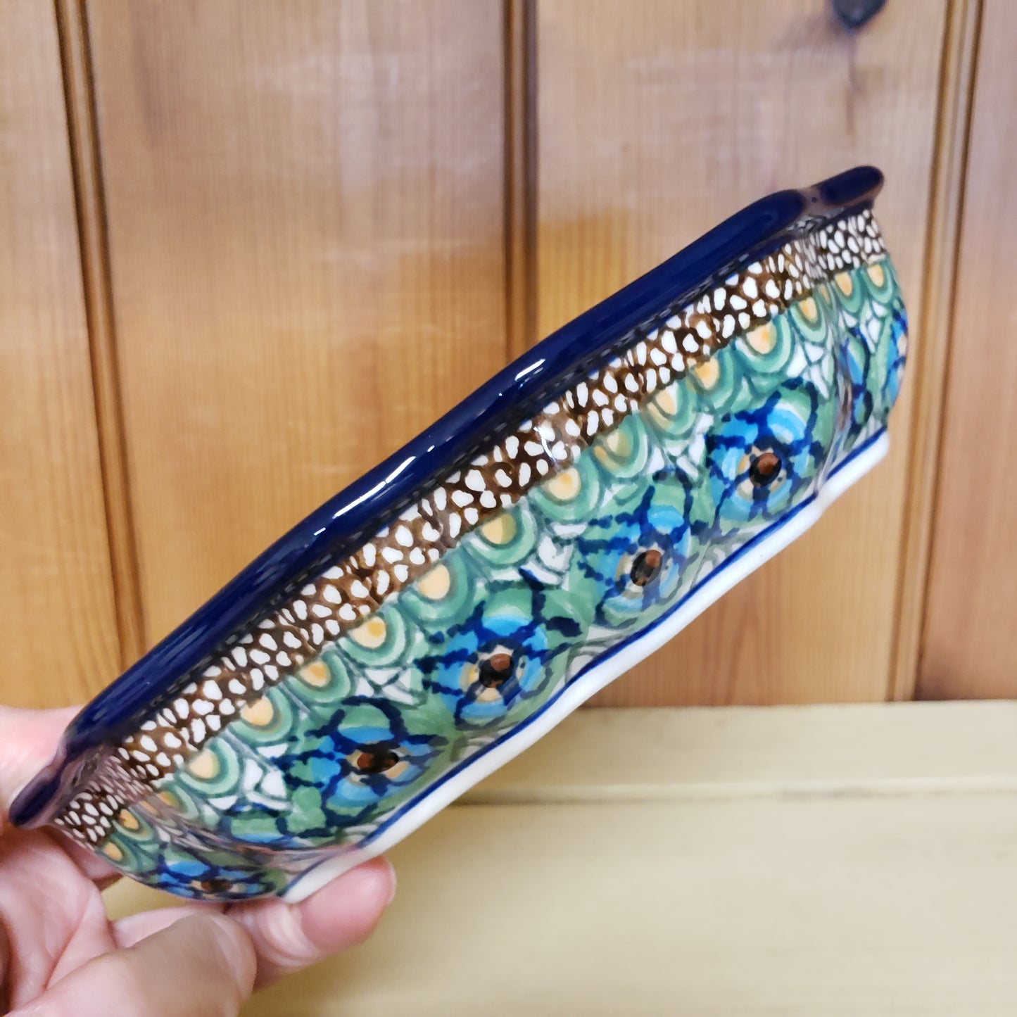 Bowl ~ Oval Fluted ~ 6" x 7.5" A27-U0151 pf0425