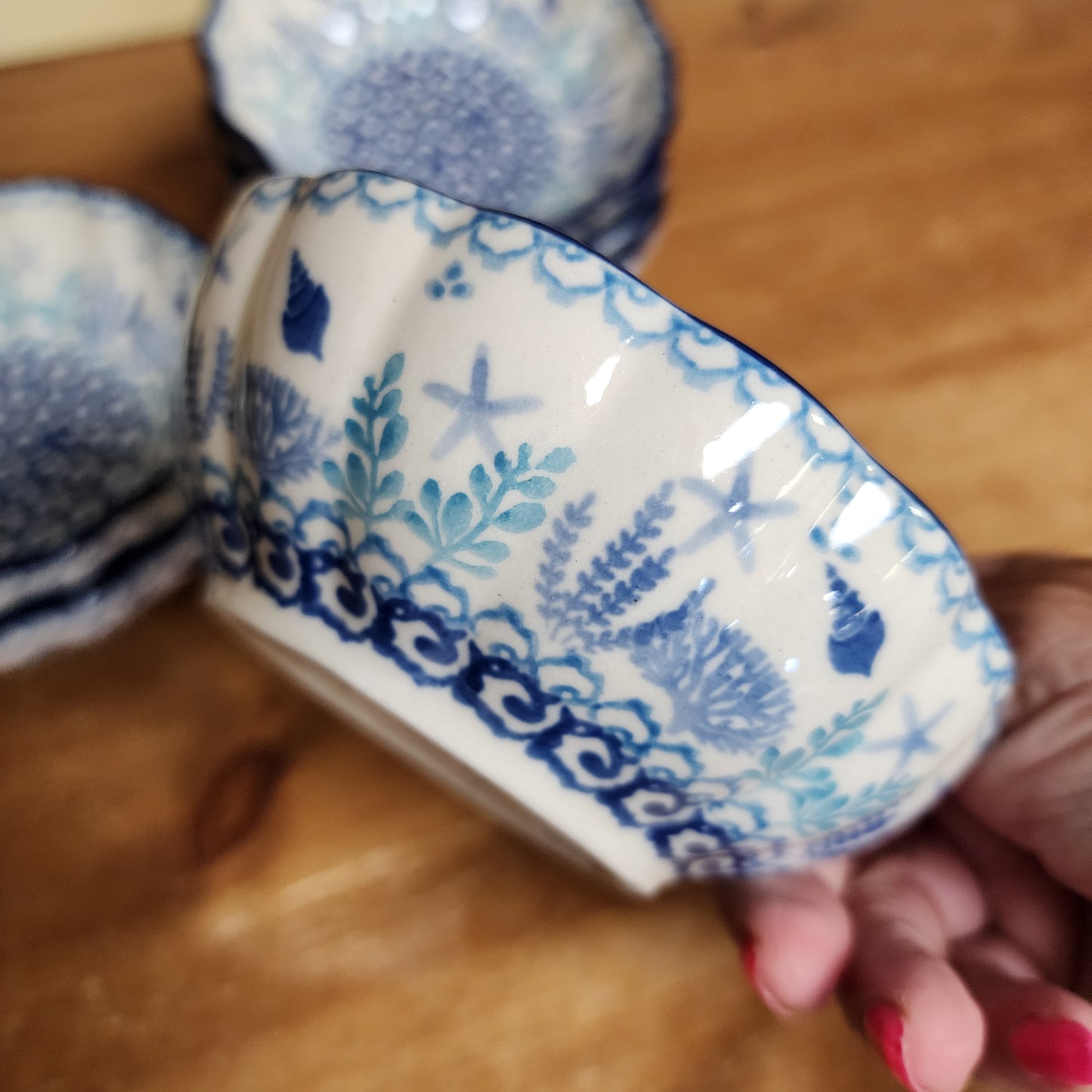 Bowl ~ Scalloped ~ 4.5" 023-2990X pf0425