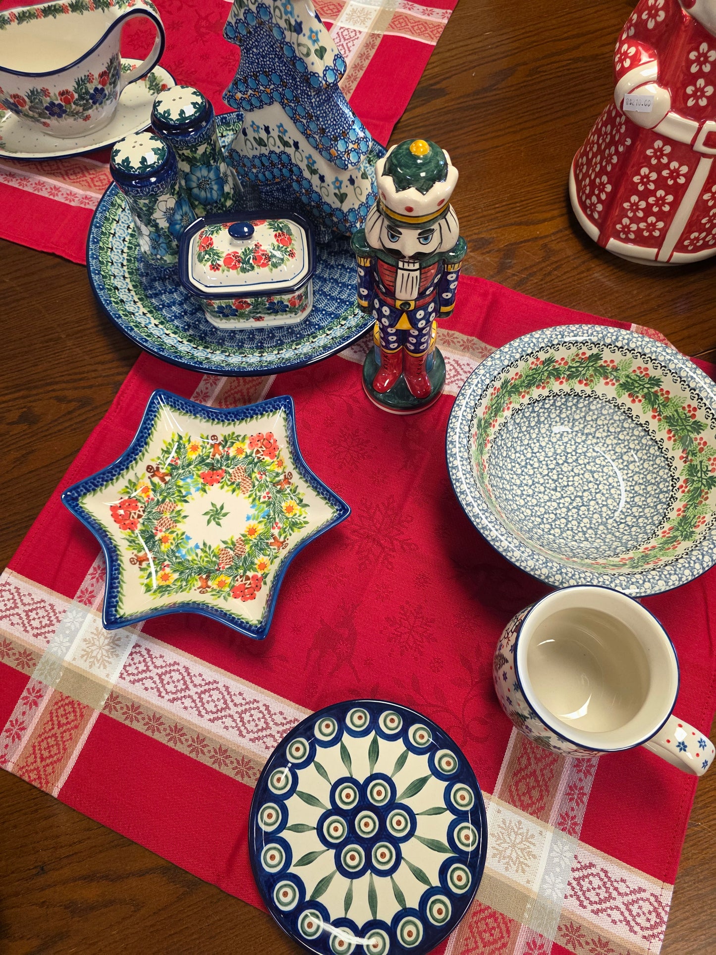 Napkin Red Jacquard (20")