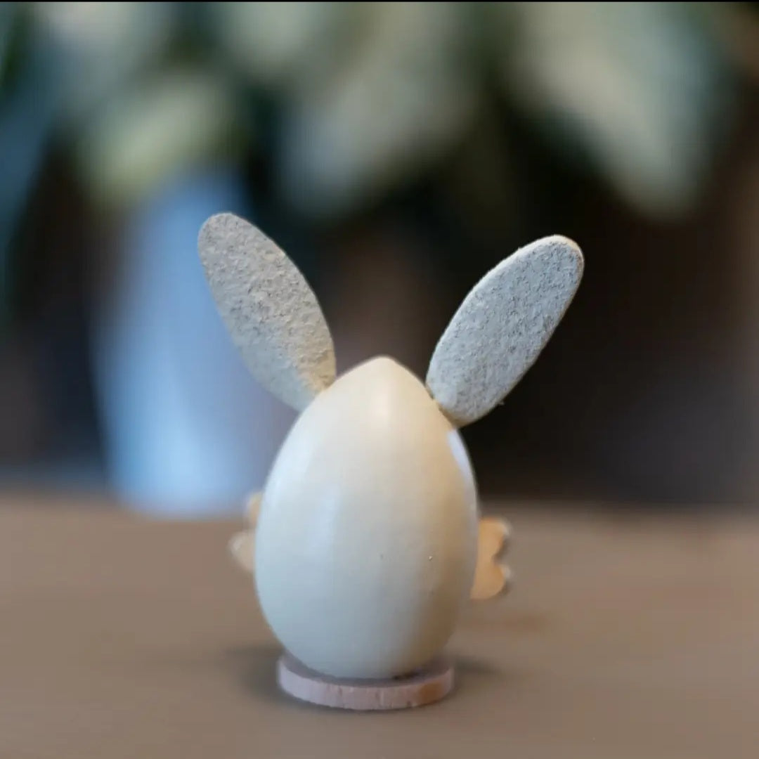 Gourd ~ Stella Bunny Egg 4.5"