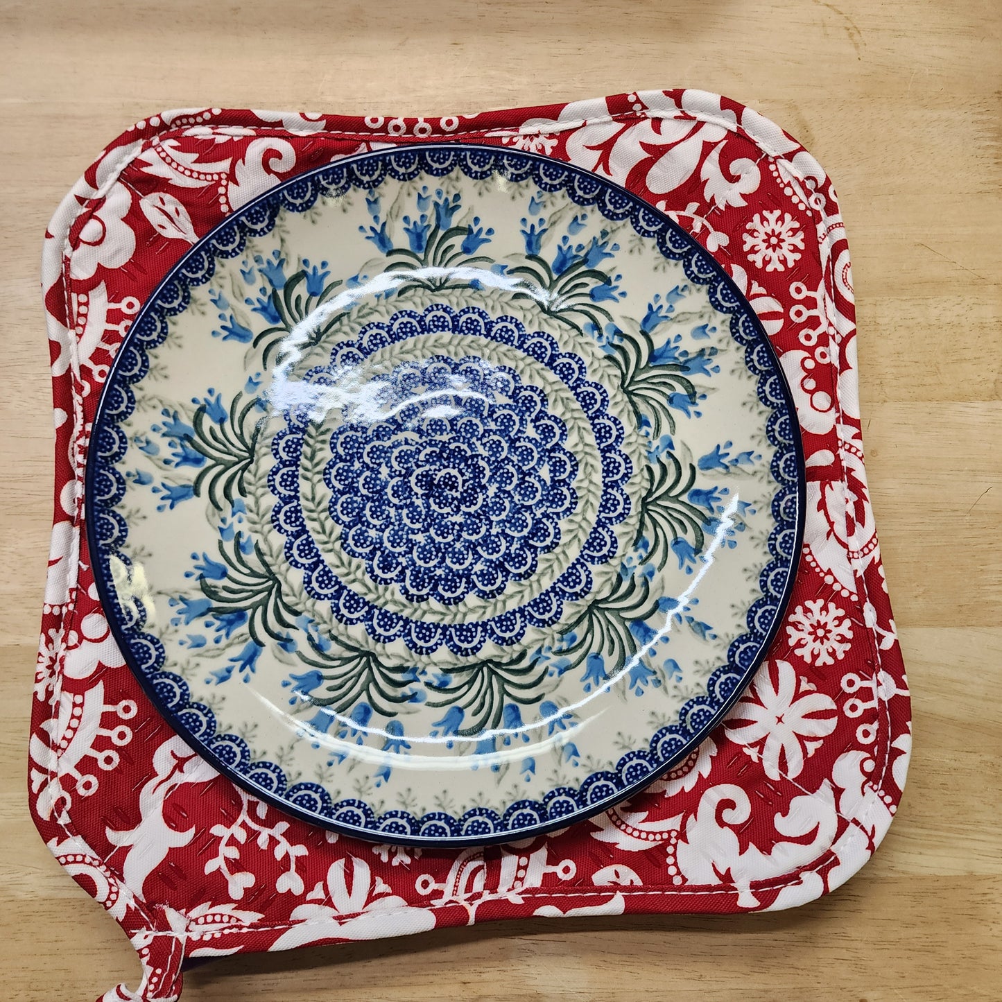 Cozy for Plate Red Mod