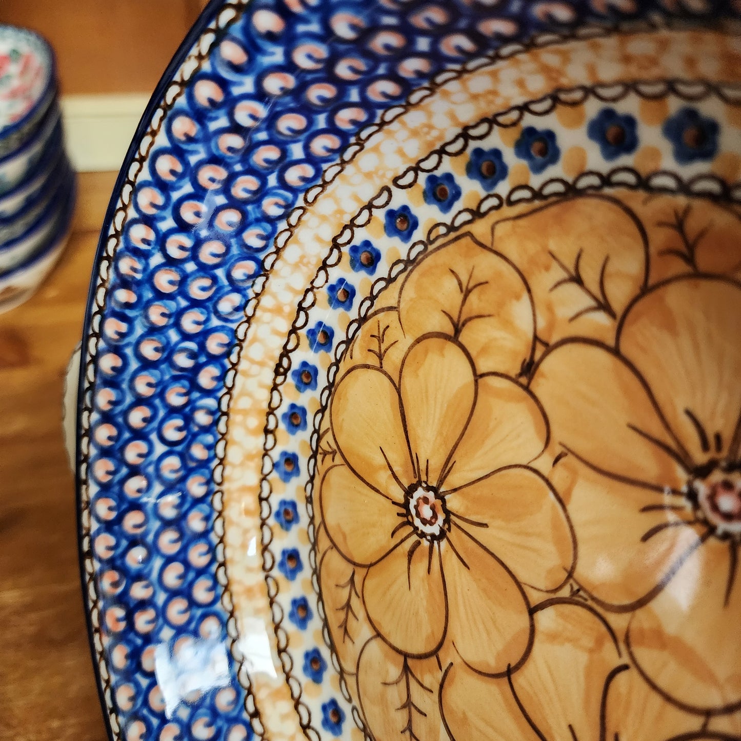 Baker Round w/ Handles 8" U408B ~ U4