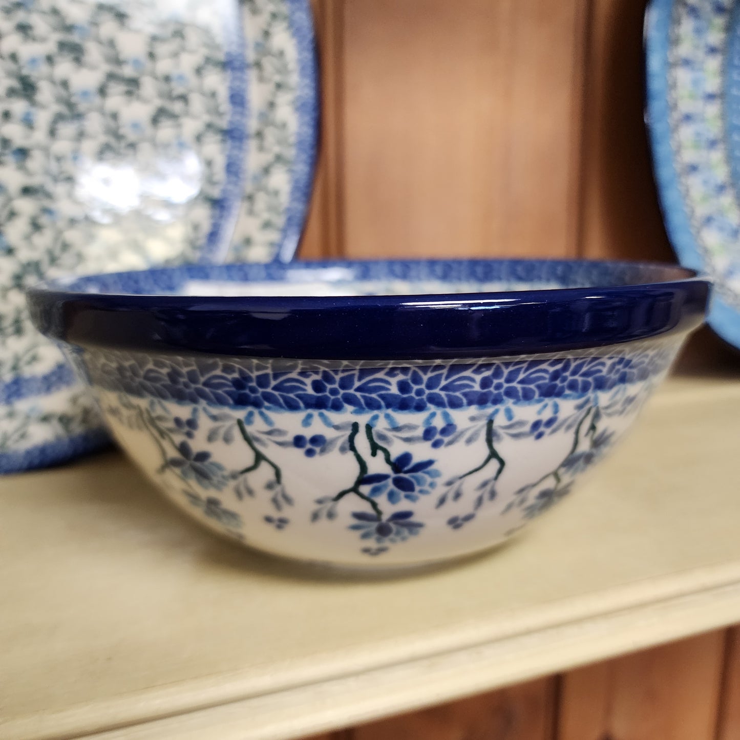 Bowl ~ Nesting ~ 6.5" W 058-2524X Clover Fields 3 cups