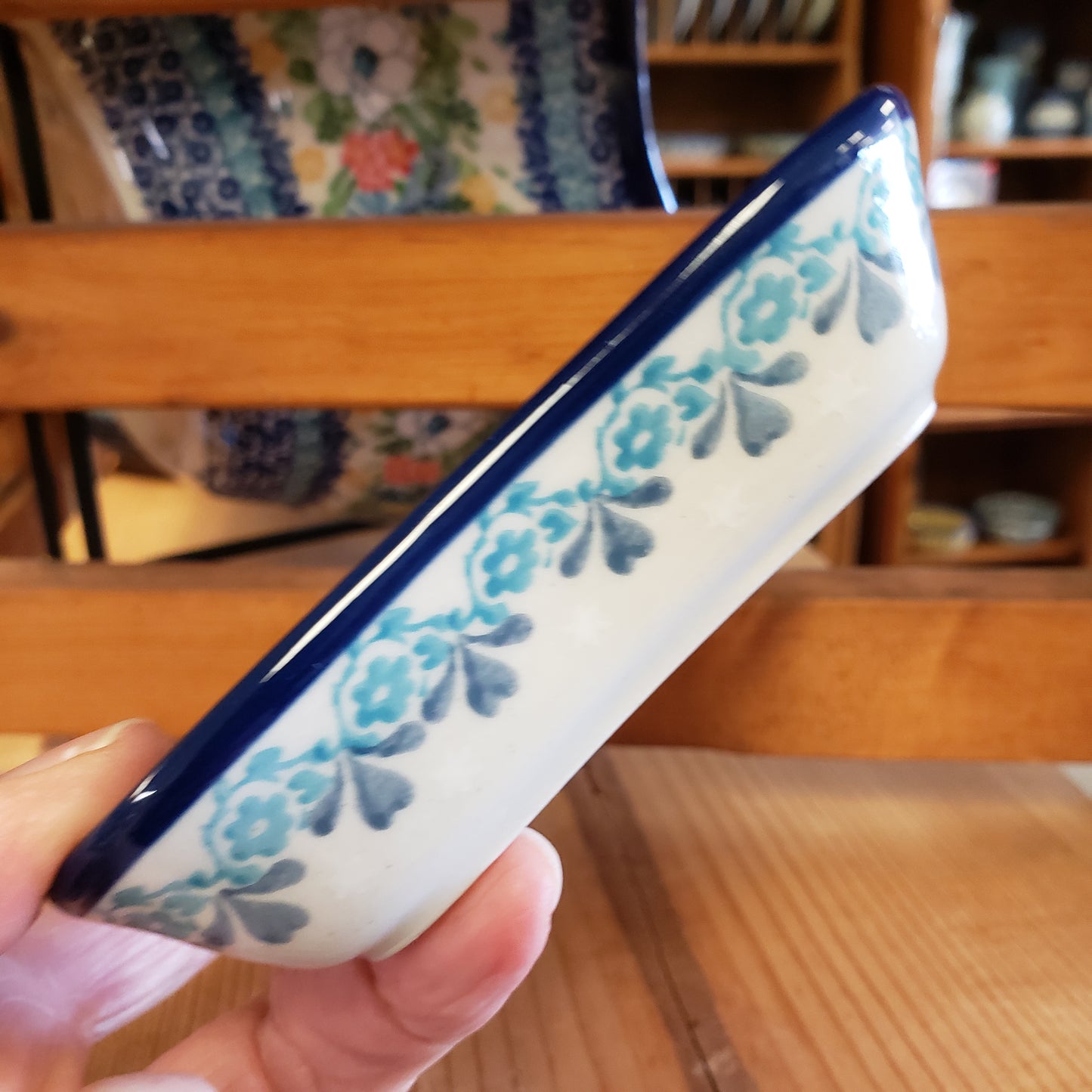 Bowl ~ Shallow Fluted 630-2793X ~ Frost & Flurry Snowman