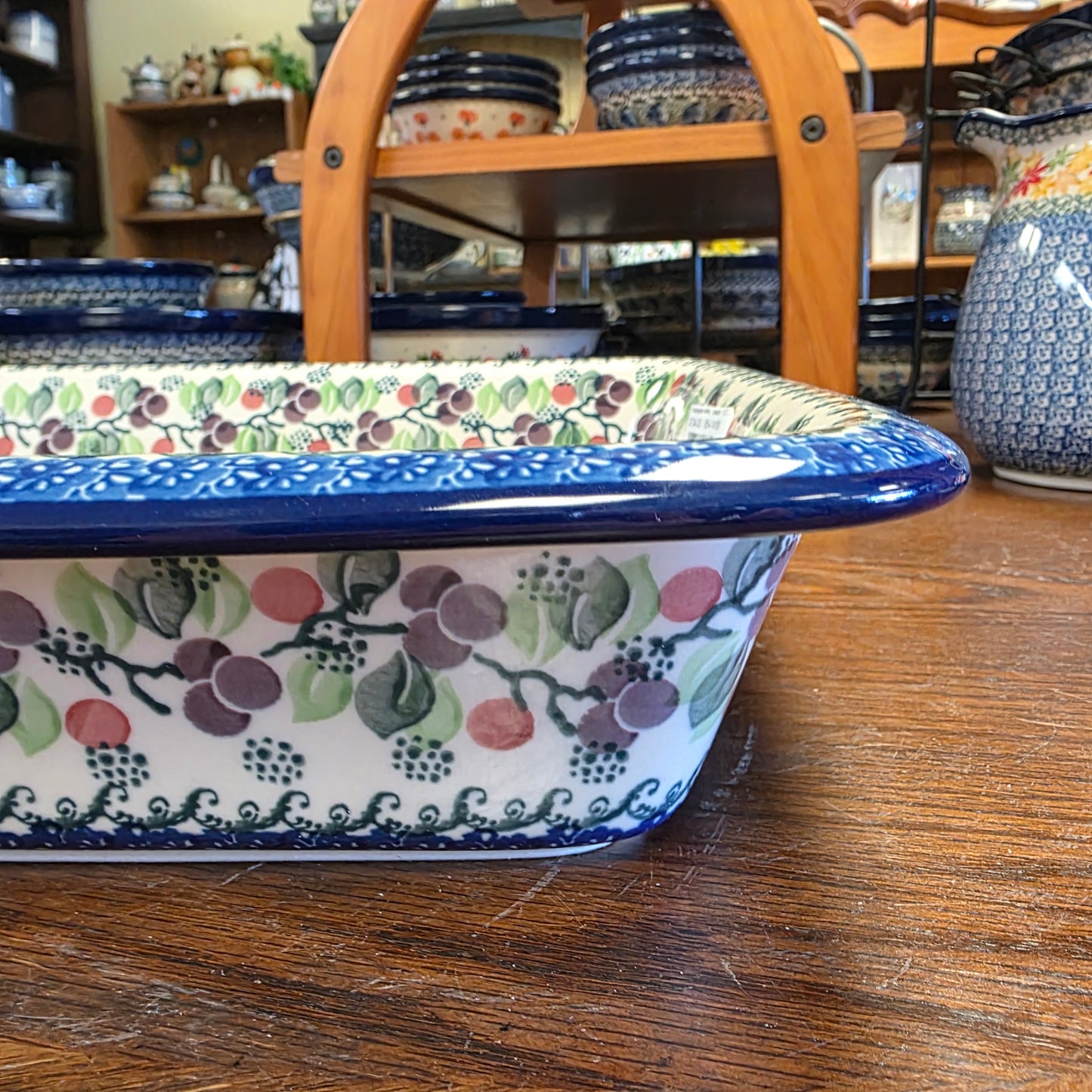 Baker Rectangular w/Rim Lasagna 11.25" x 13.75" 1418X ~ Burgandy Berry Blue