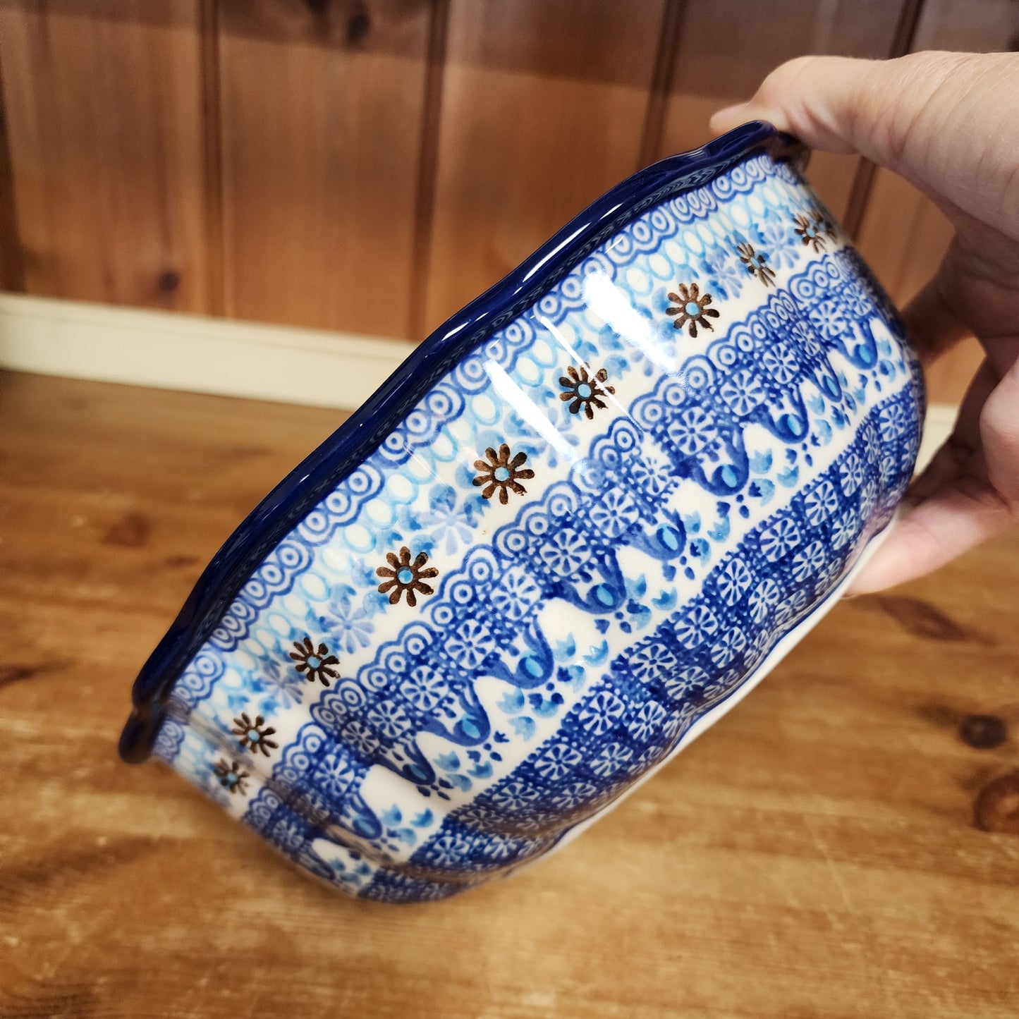 Baker ~ Bundt Pan A55-2187 Blue Yonder