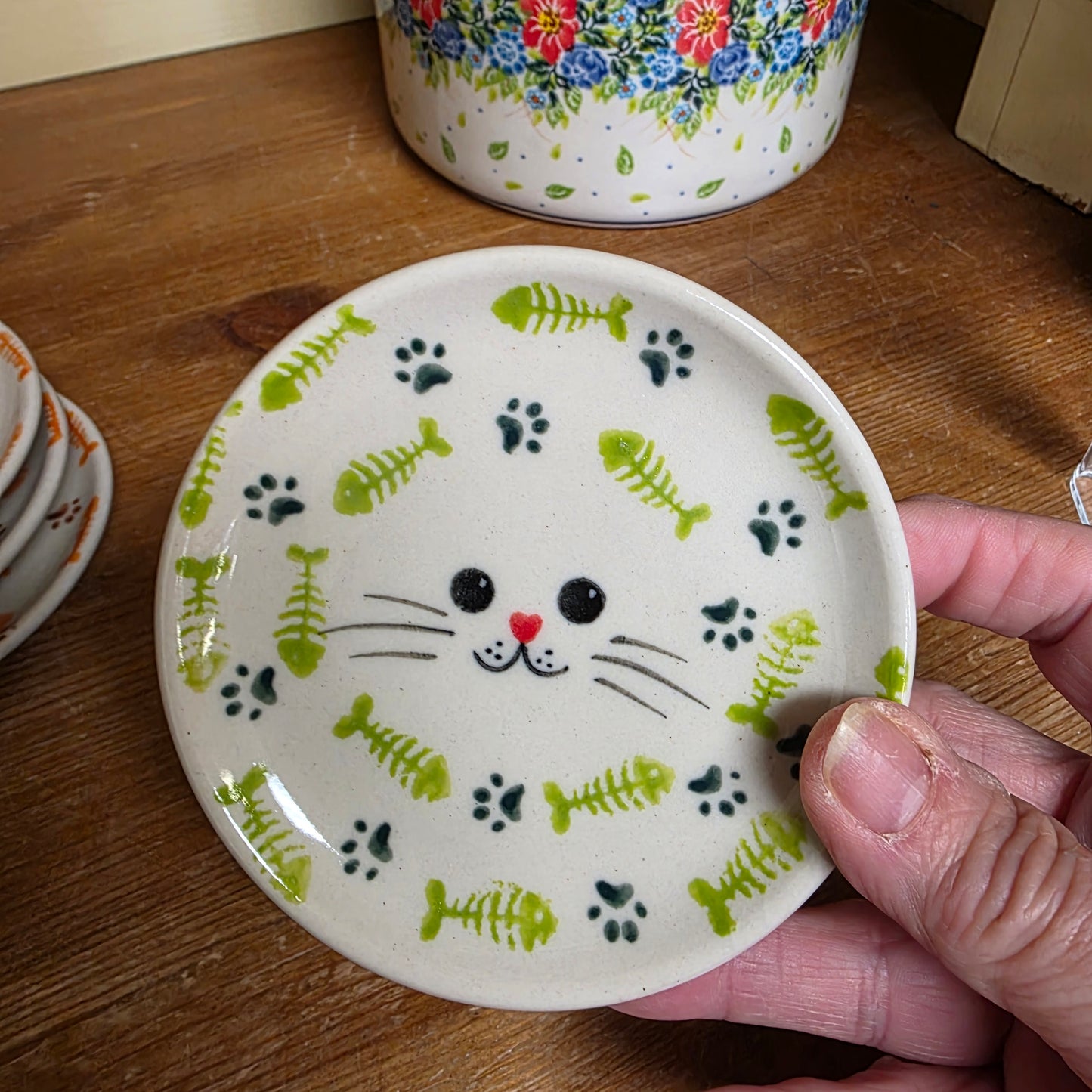 Saucer 4"/ green Kitty / Fish Bones