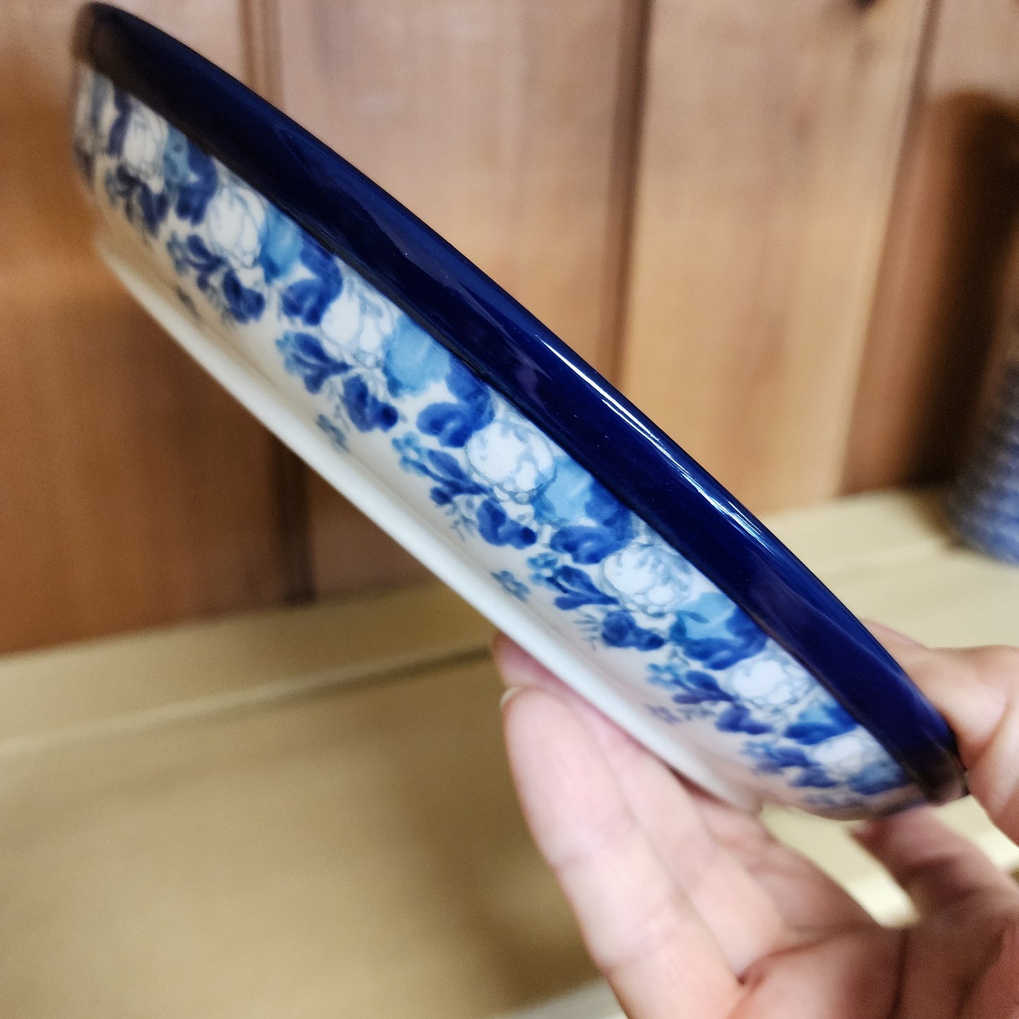 Plate Rimmed 9" 2222X ~ Snow Poppy