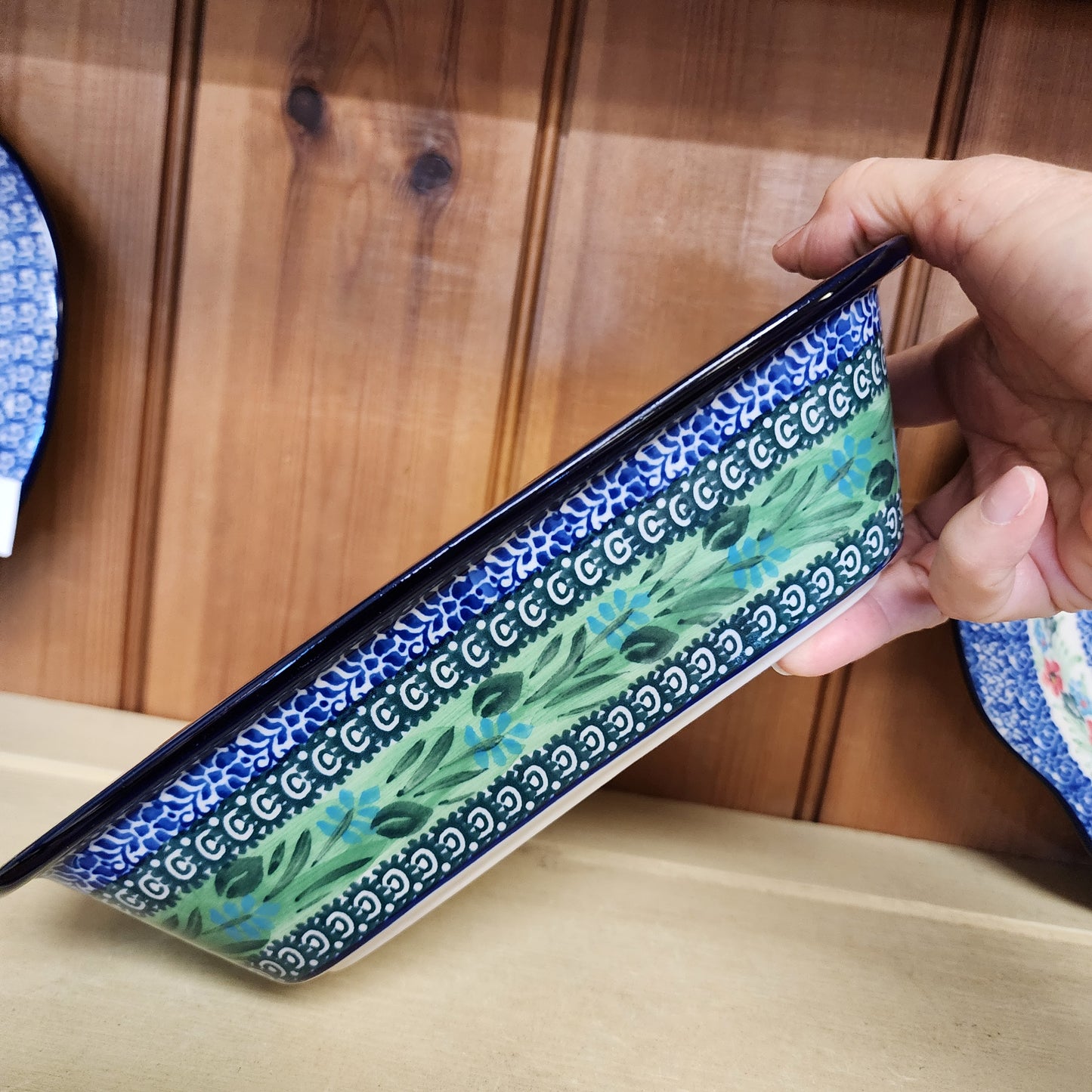 Baker w/Grip Edge 7" x 9.75" U4612 ~ U4