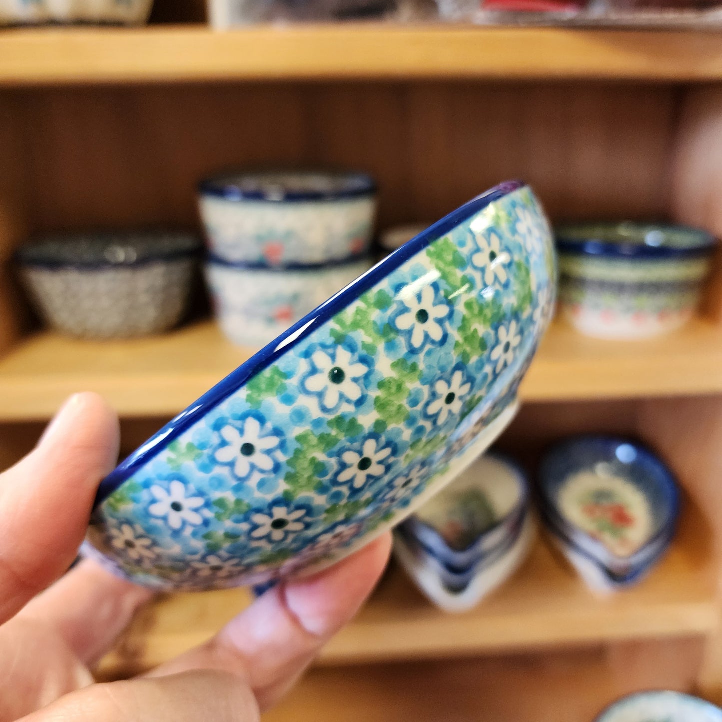 Bowl ~ 5" shallow B89 2252X ~ Key Lime