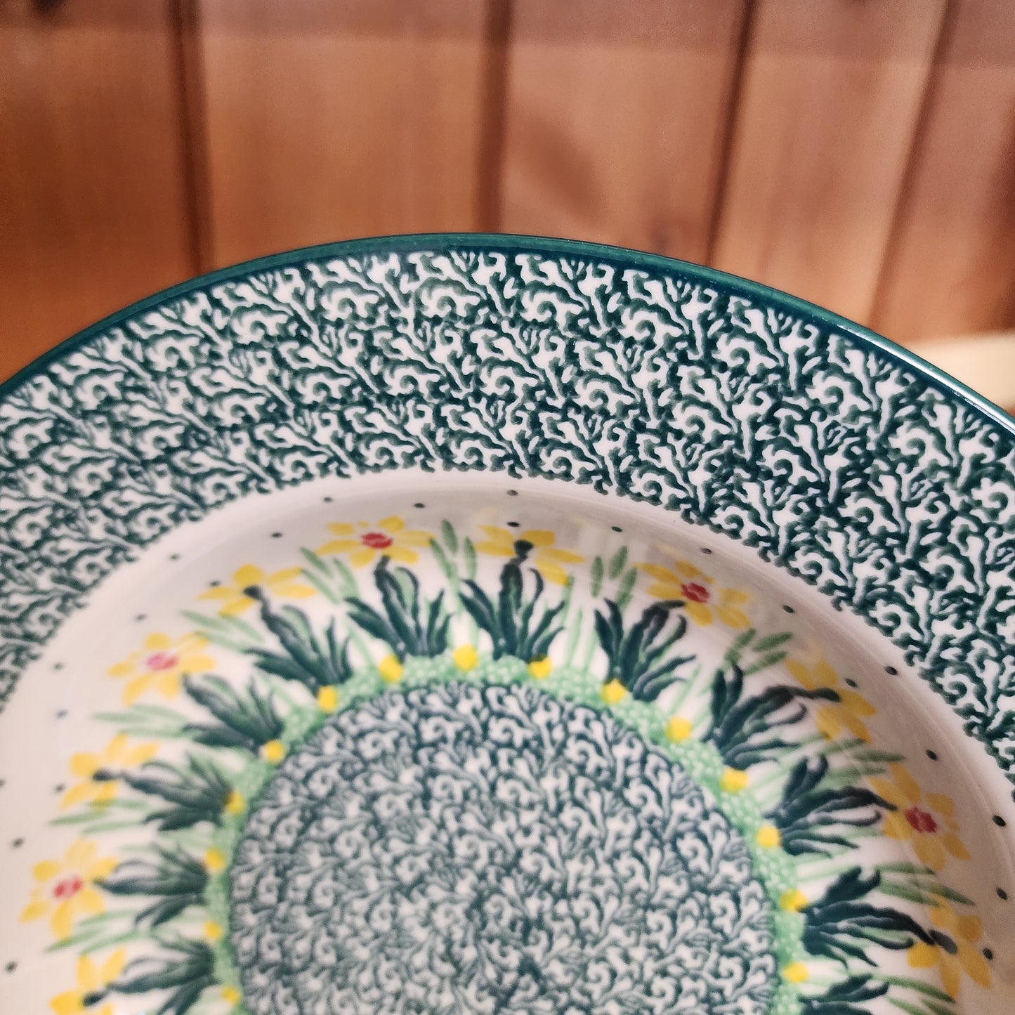 Bowl ~ Salad / Pasta ~ 9" 014-2777Q Daffodil 1.4 cups