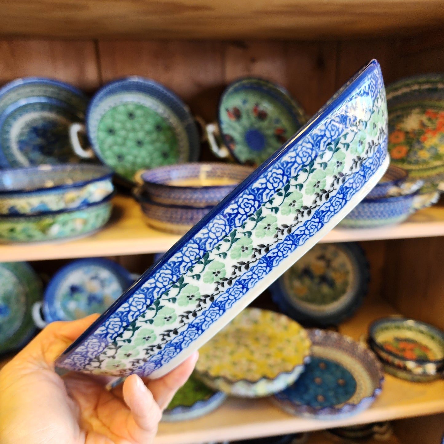 Baker ~ 9" x 10.25" U4572 ~ U4 ~ M. Starzyk