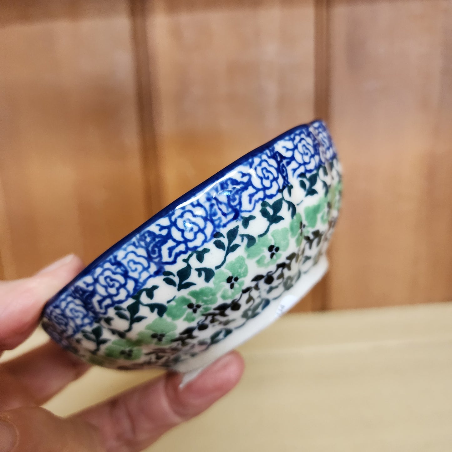 Bowl Scalloped 4.5" U4572 ~ U4