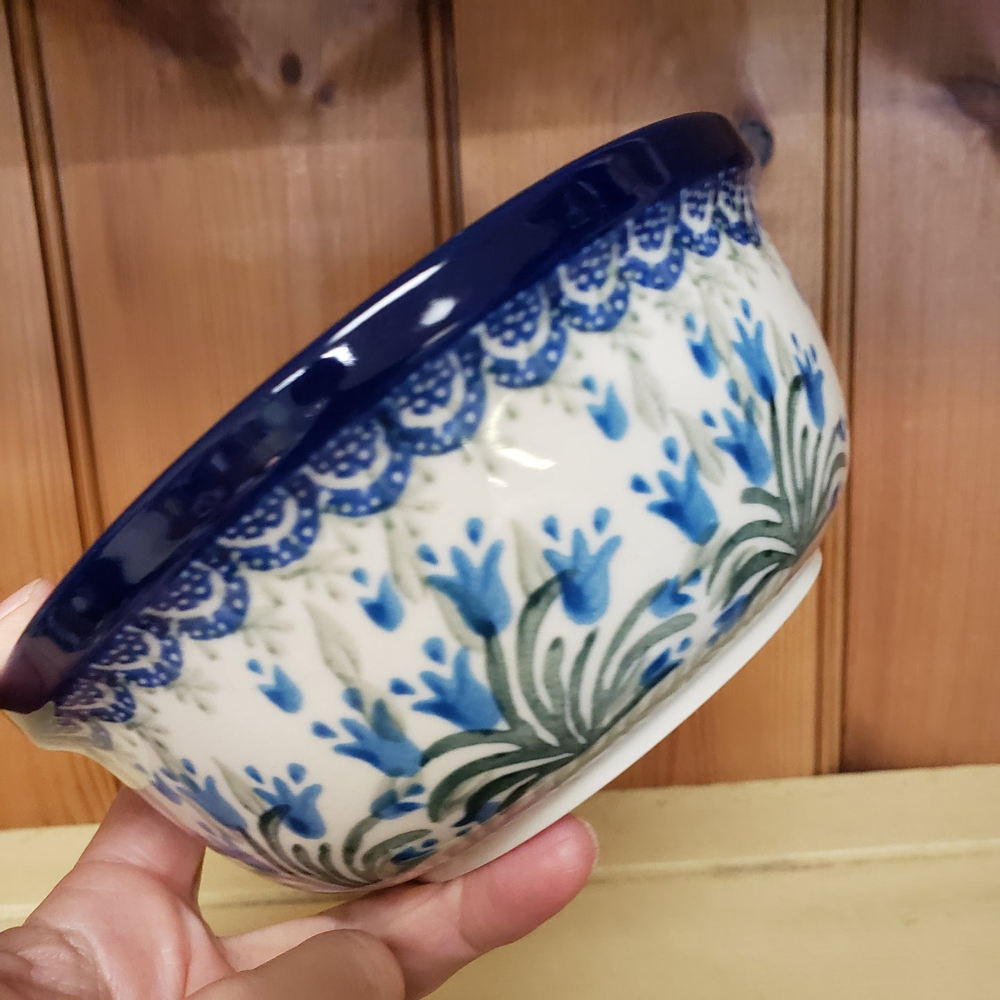 Bowl ~ Soup / Salad / Cereal ~ 6"W 209-1432X Blue Bells