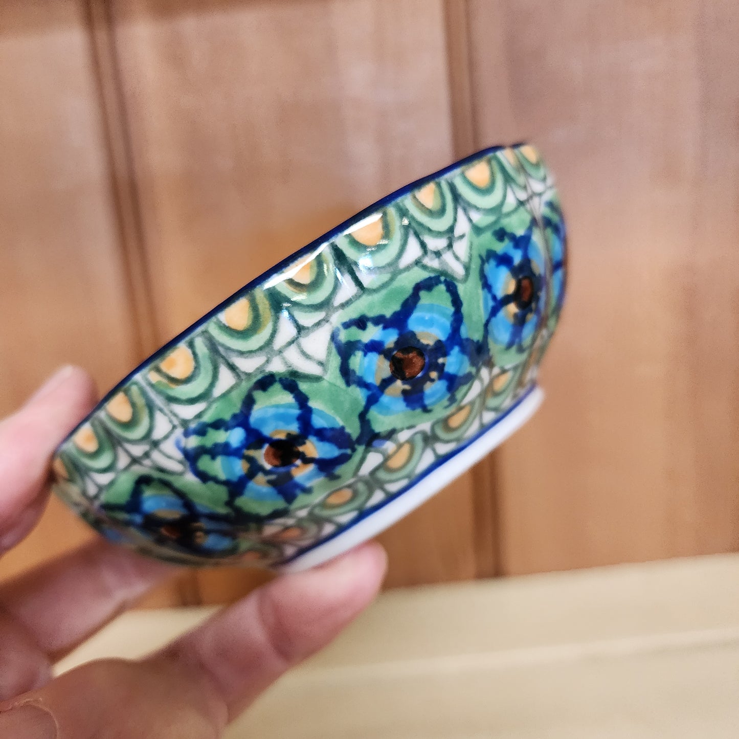 Bowl Scalloped 4.5" U0151 ~ U3