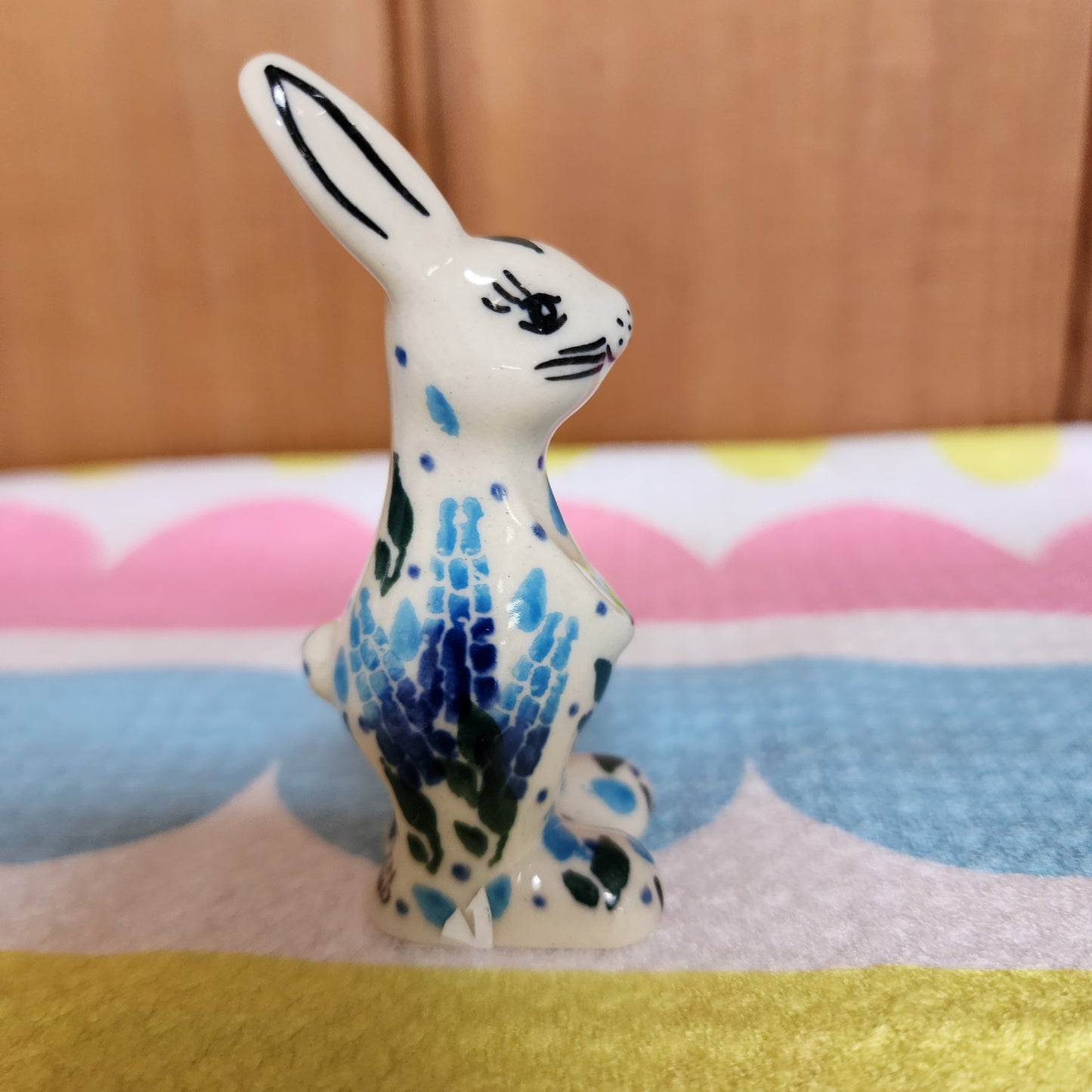 Rabbit figurine 7007 ~ (3") standing