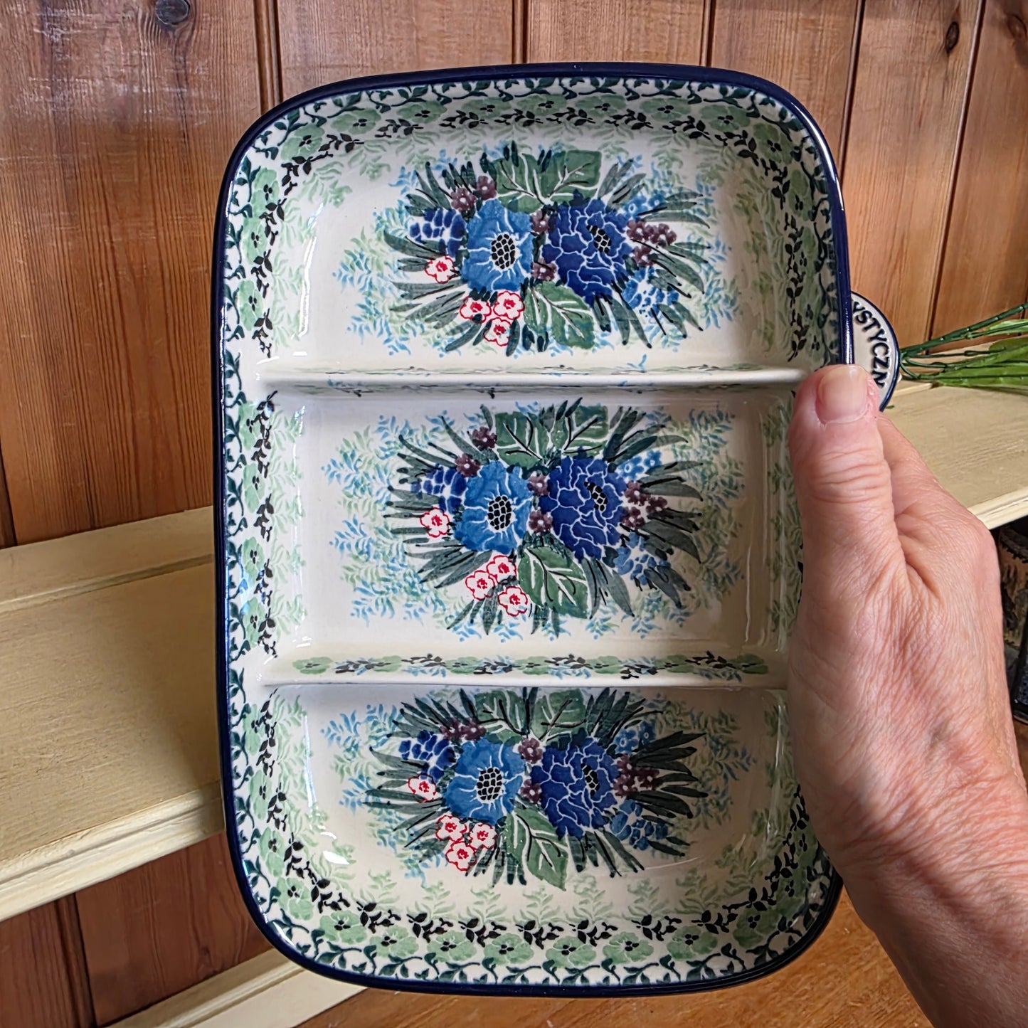 Divided Dish 6.5" x 9.25" 393-U4572 U4 pf0526
