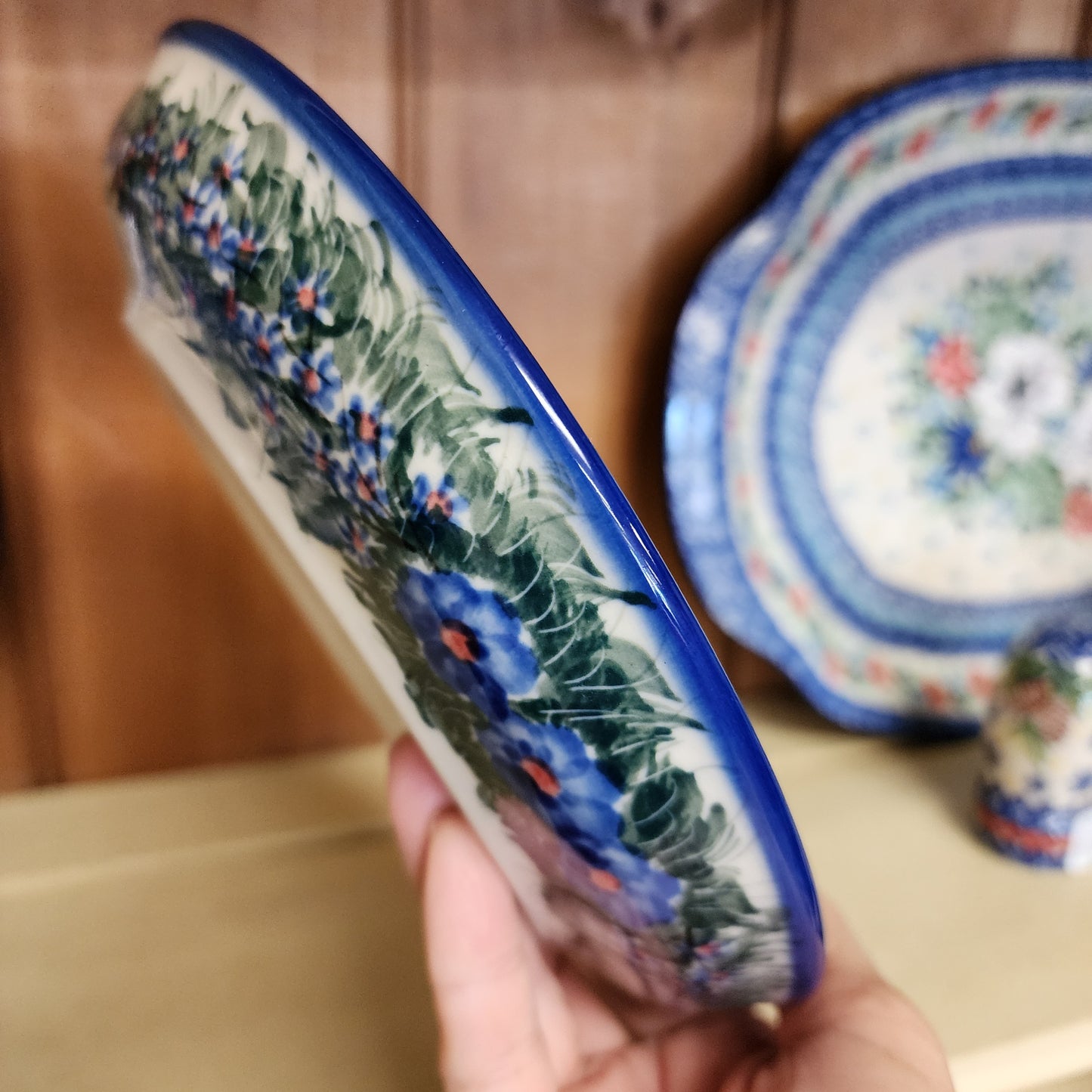 Plate 8" ~ lip ~ RBG Bold