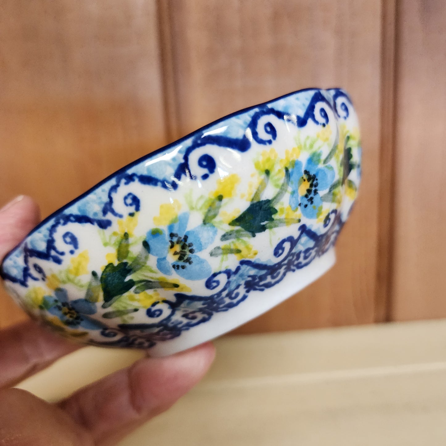 Bowl Scalloped 4.5" U5071 ~ U4