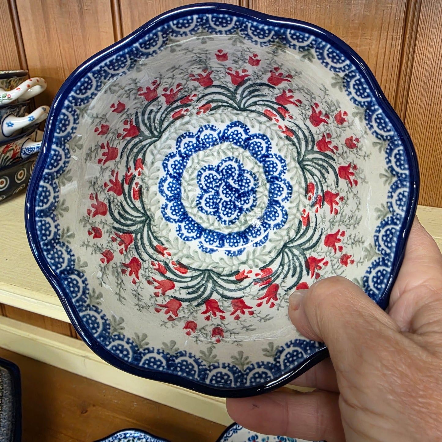 Bowl Wavy Edge 5.75" A54-1437X Crimson Bells pf0526