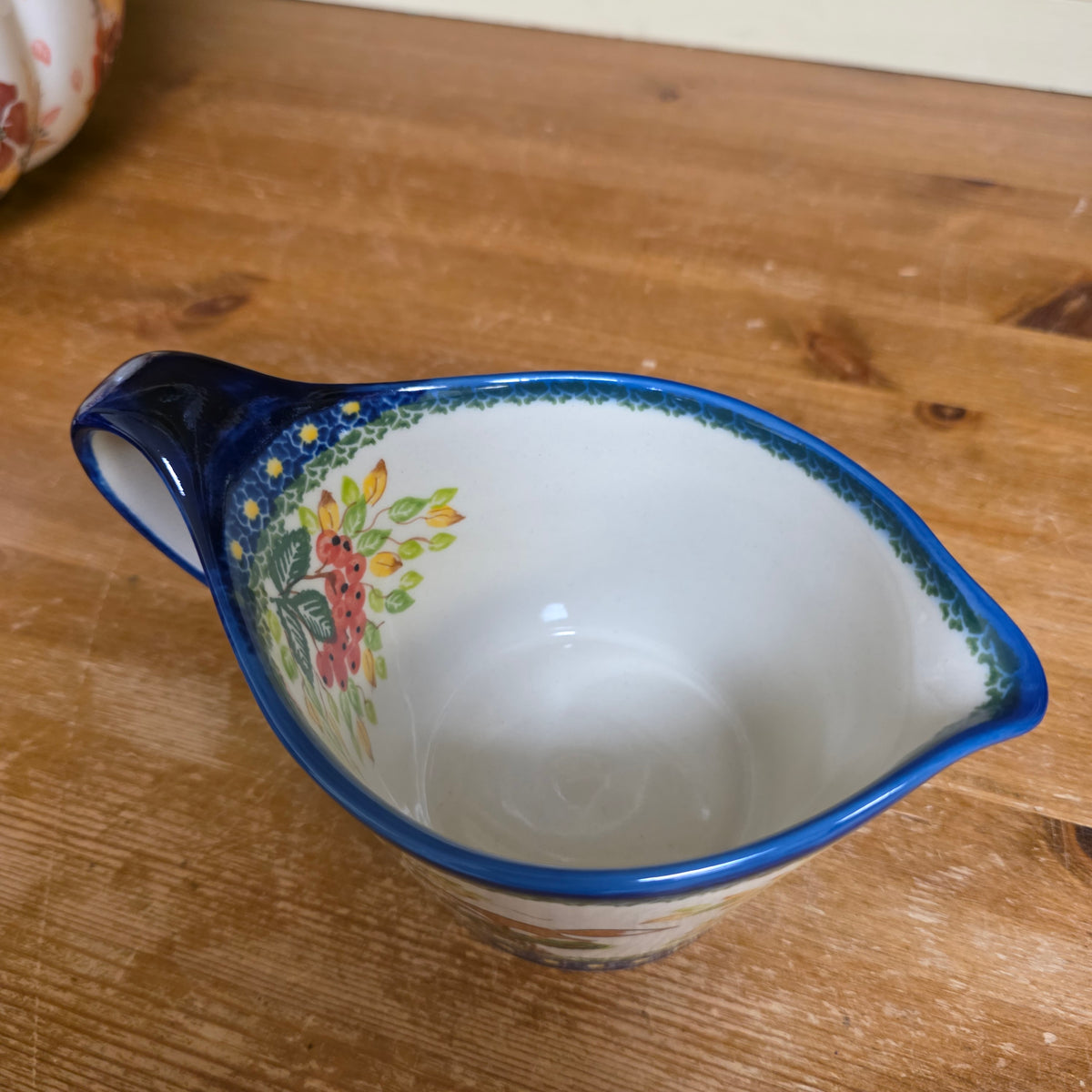 Gravy Dish ART 1 loop handle fox 1049