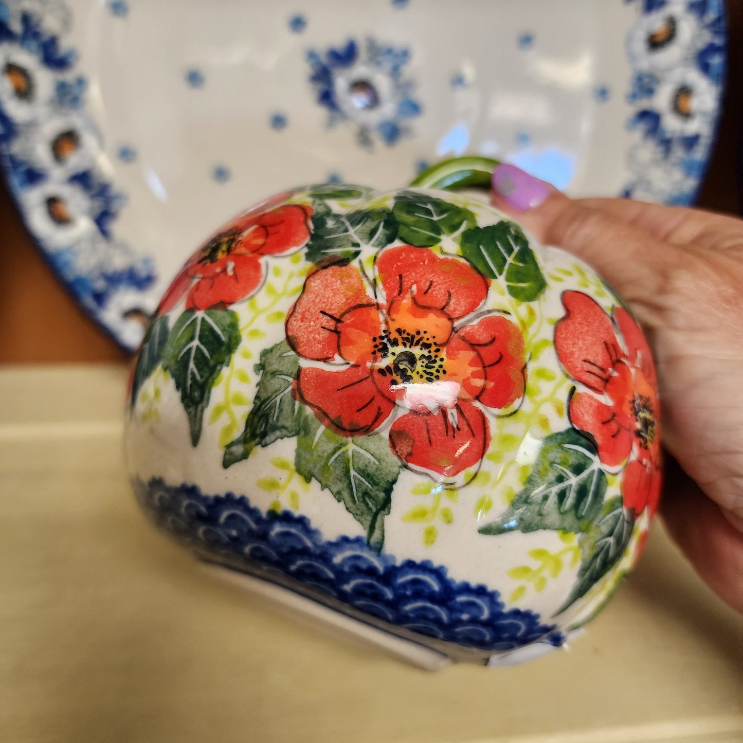 Pumpkin Figurine red (NOT jack o lantern)