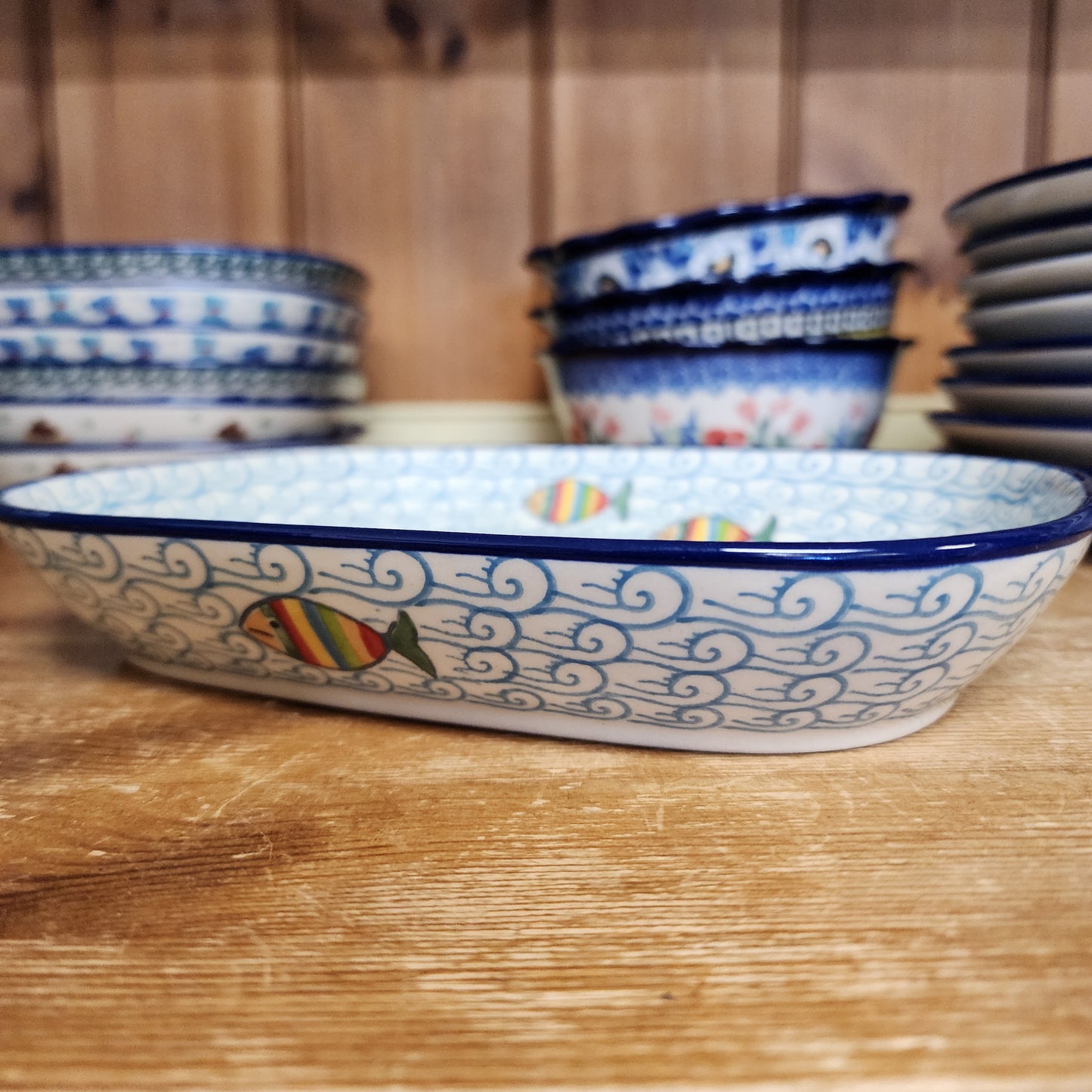 Baker 7.5" x 8.75" 2540X ~ Rainbow Fish