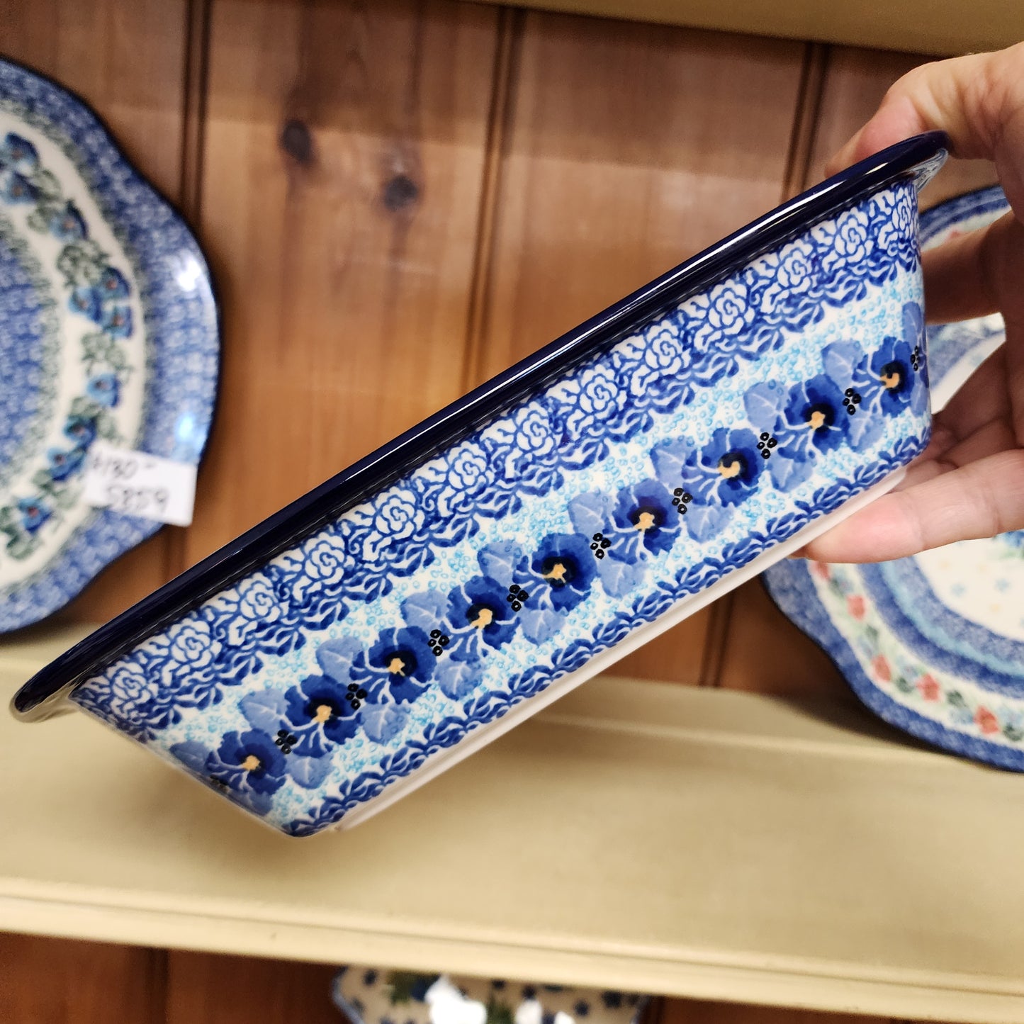 Baker w/Grip Edge 7" x 9.75" U3639 ~ U3