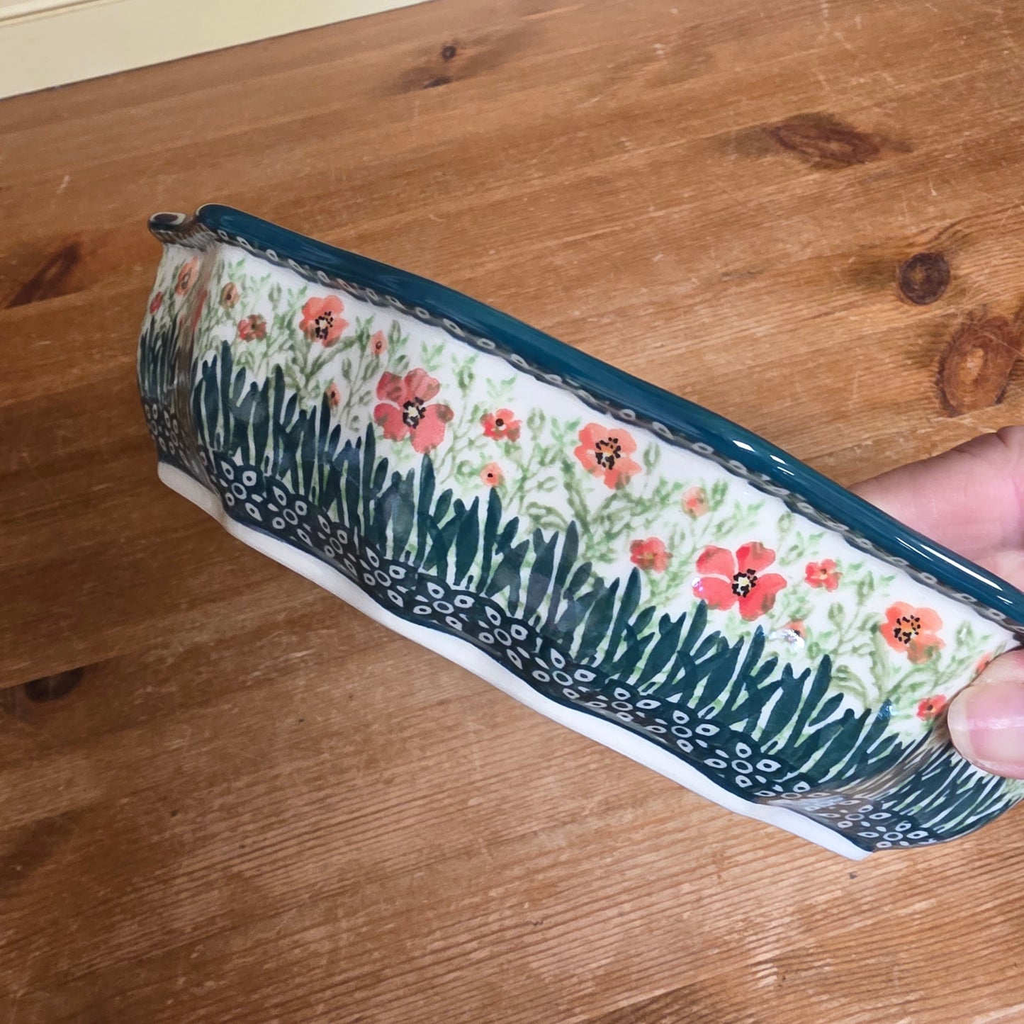 Bowl Oval Fluted 7.25" x 9.25" U4335 ~ U4