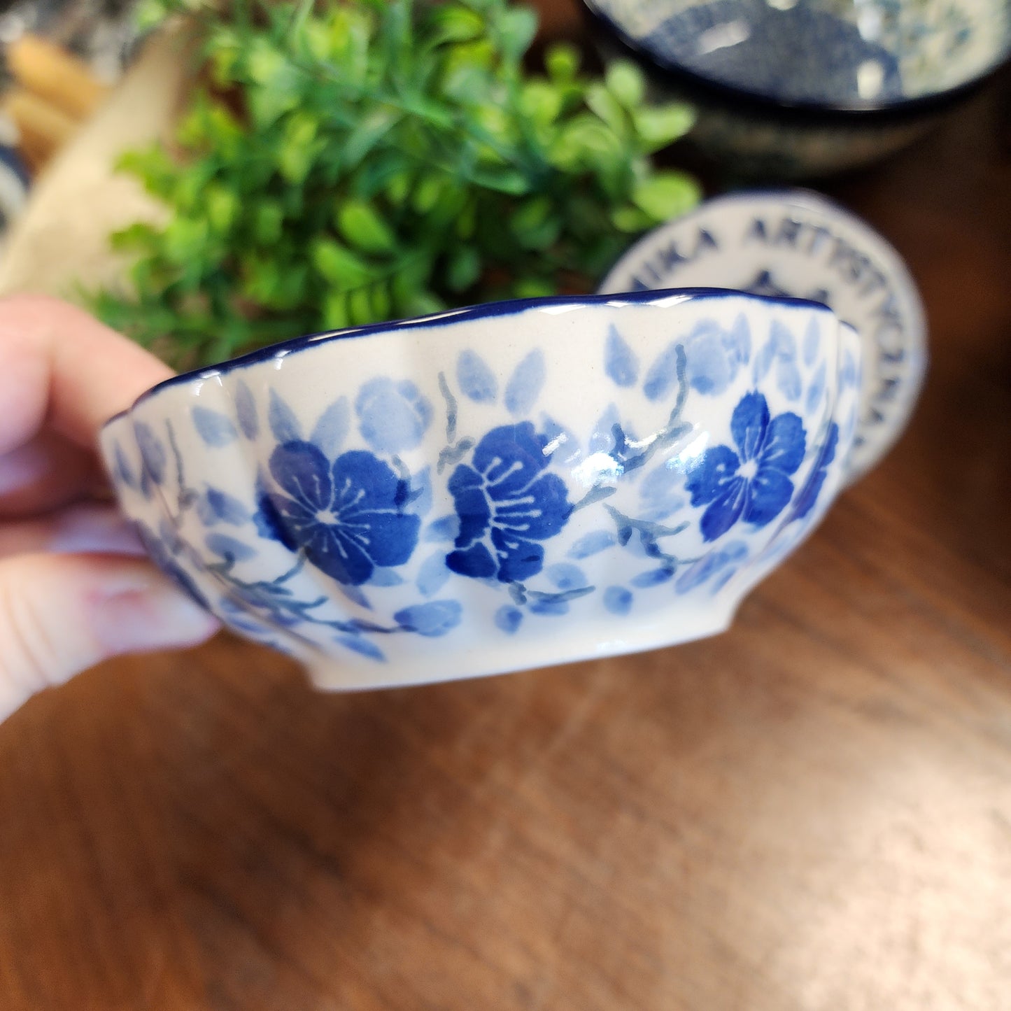 Bowl Scalloped 4.5" 023-3428X Timeless Blue pf0526