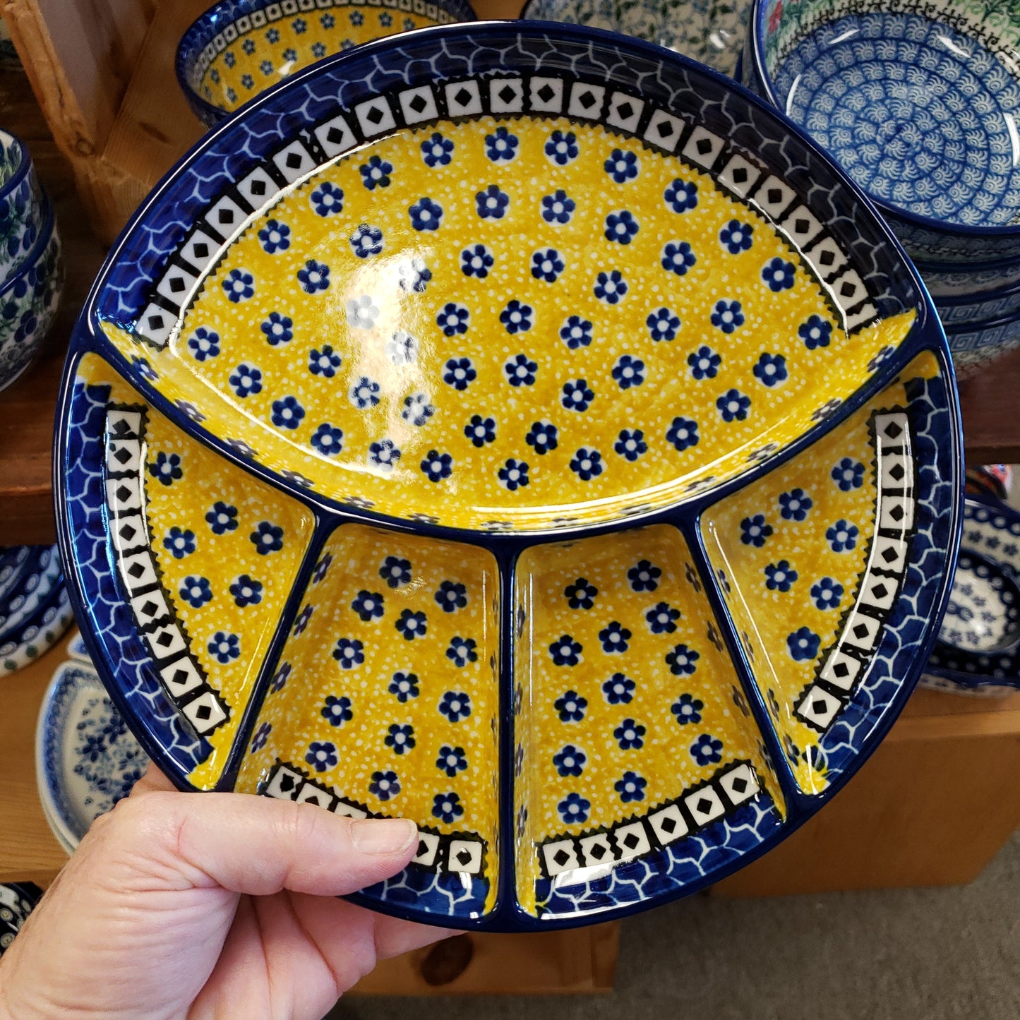 Dish ~ Divided small ~ 8.75" 0859X ~ Sunburst pf1222