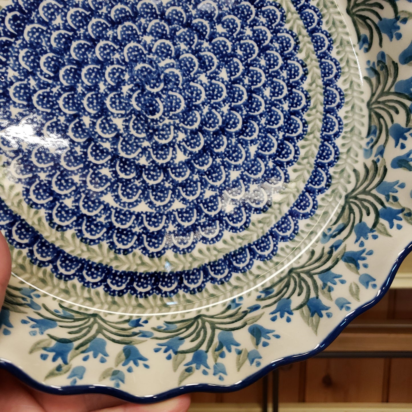 Pie Plate ~ Fluted ~ 10" 636~1432X ~ Blue Bells PF0323