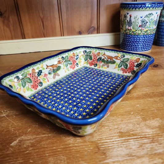Baker 9.5"x 7.5"x2" / Ada ruffle baker Fox 1049
