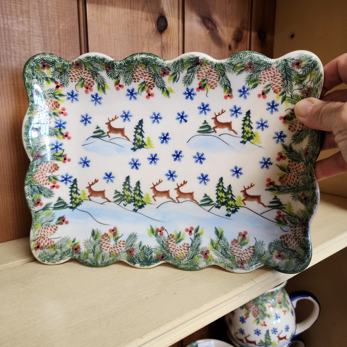 Plate Ruffle Rect. 10"x7" reindeer 303
