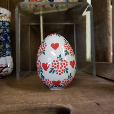 Egg ceramic heart red