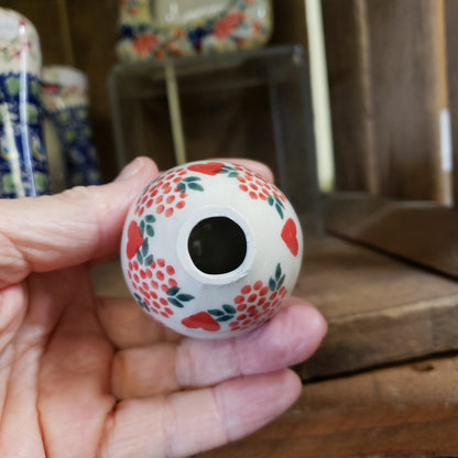 Egg ceramic heart red