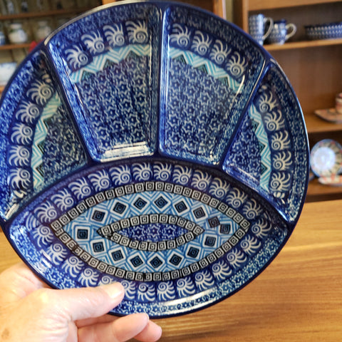 Dish ~ Divided ~ 8.75" 499-1917X ~ Aztec Sky pf0424