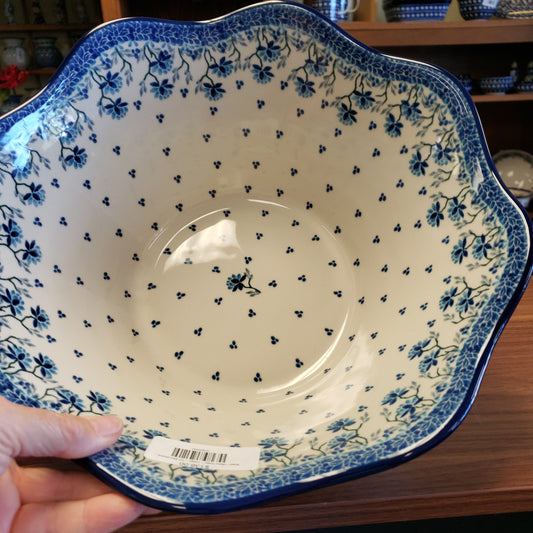 Bowl ~ Wavy Edge ~ Large ~ 12" 693-2524X ~ Clover Fields / 12 cups