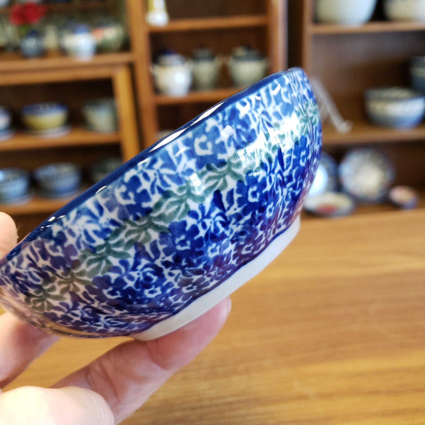 Bowl ~ Scalloped ~ 4.5" 23-1865X ~ Wild Indigo pf0424